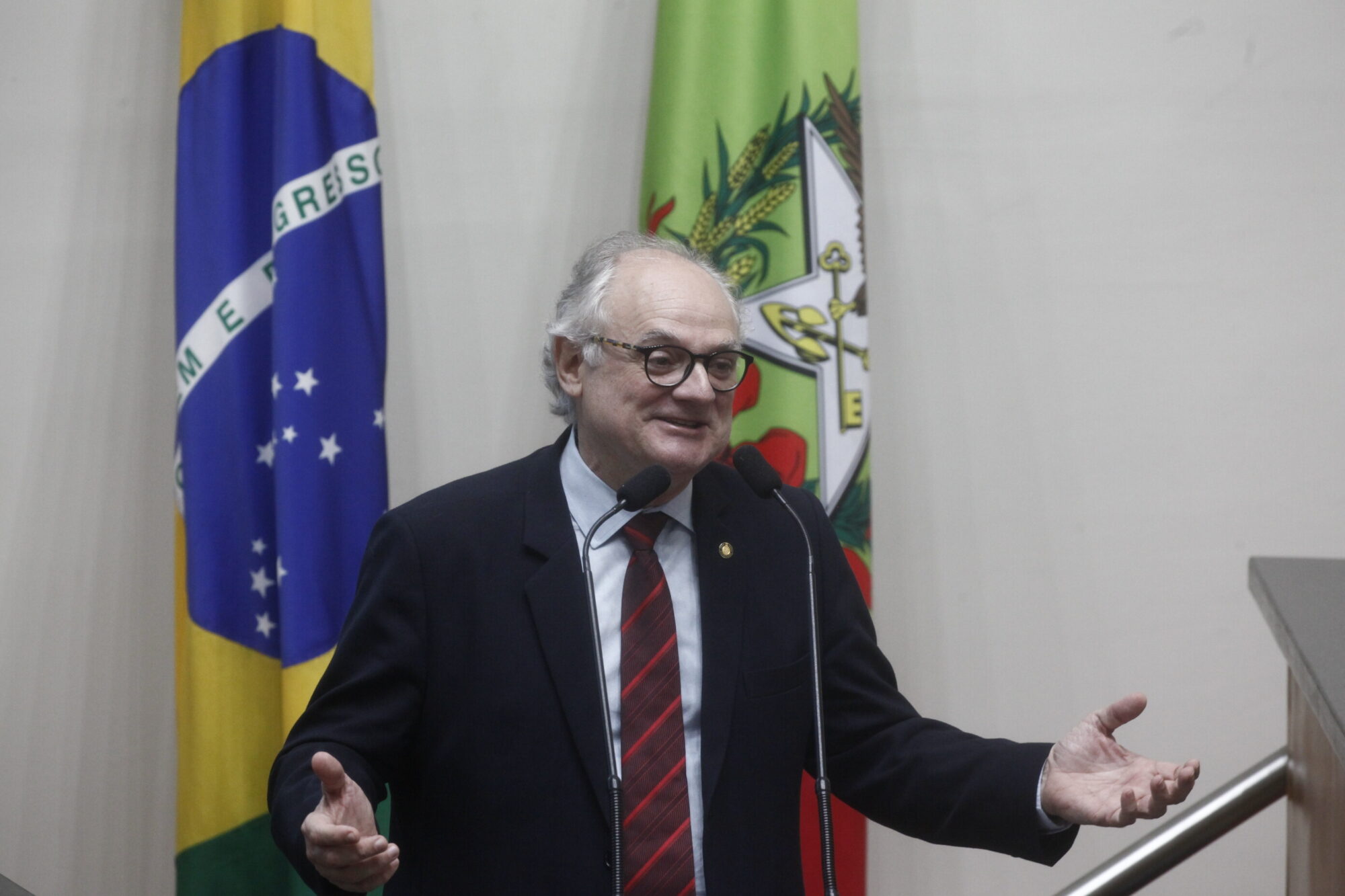 Avança PL  sobre divulgação de relatório de produtividade de hospitais públicos