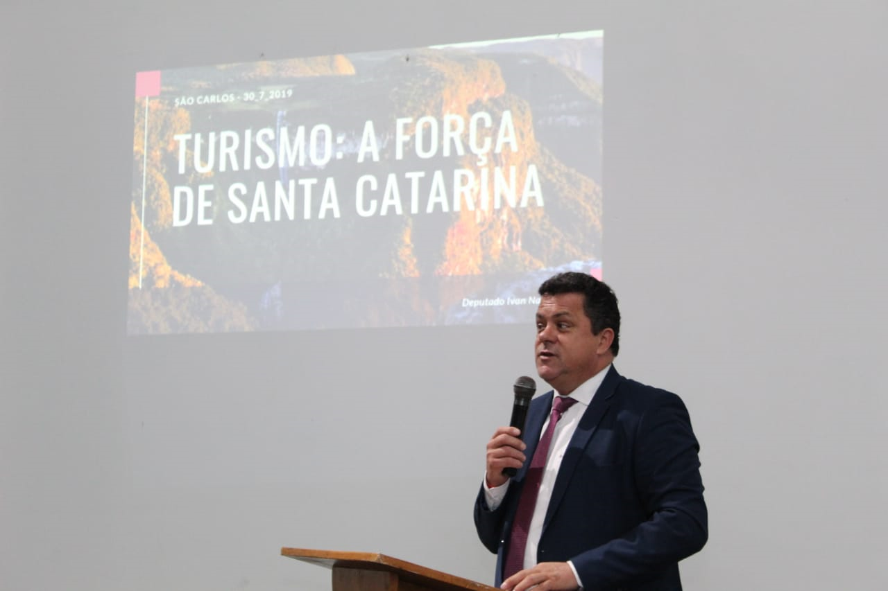 Ivan Naatz defende parceiras para alavancar o turismo regional em SC