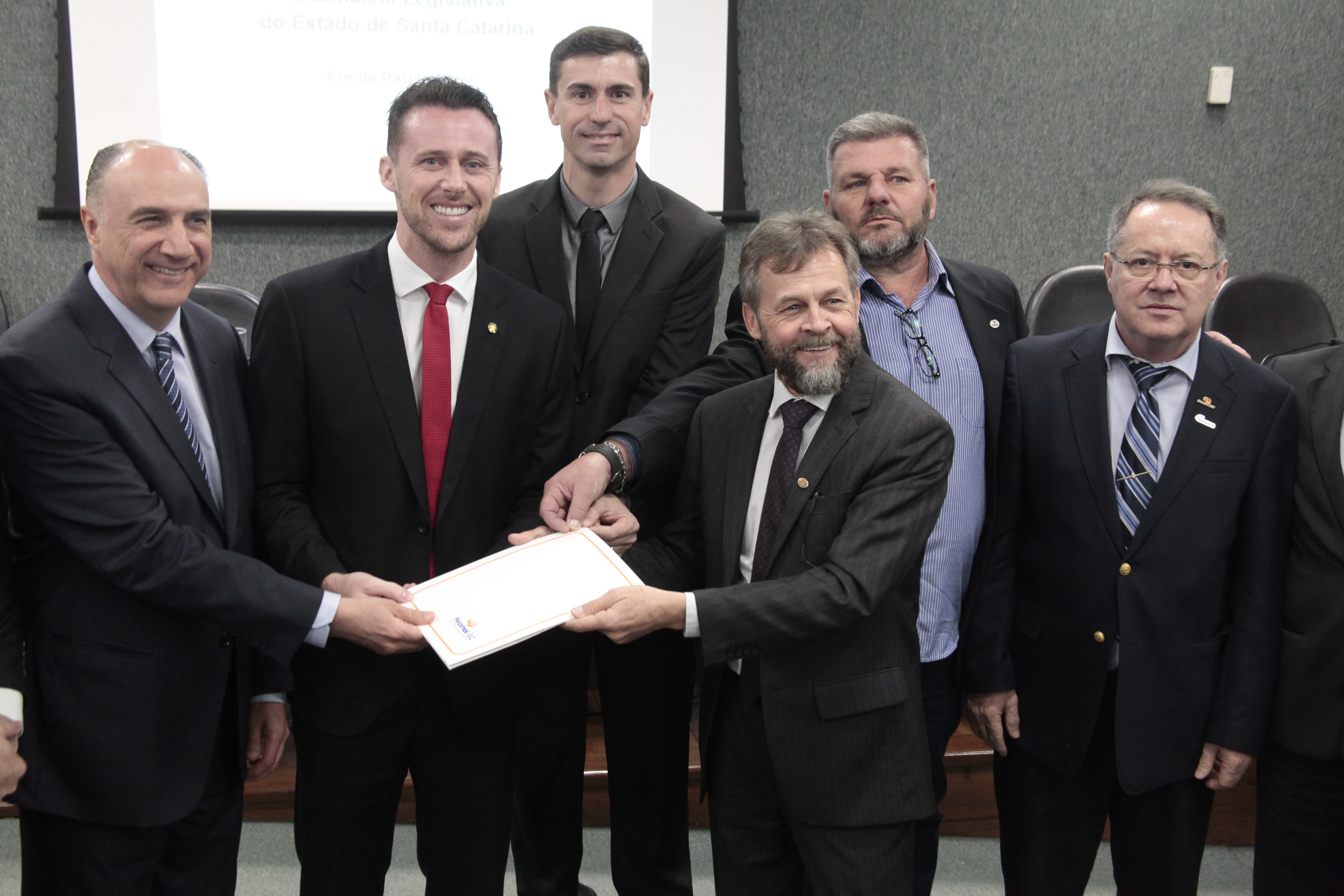 Frente parlamentar do Material de Construção 2