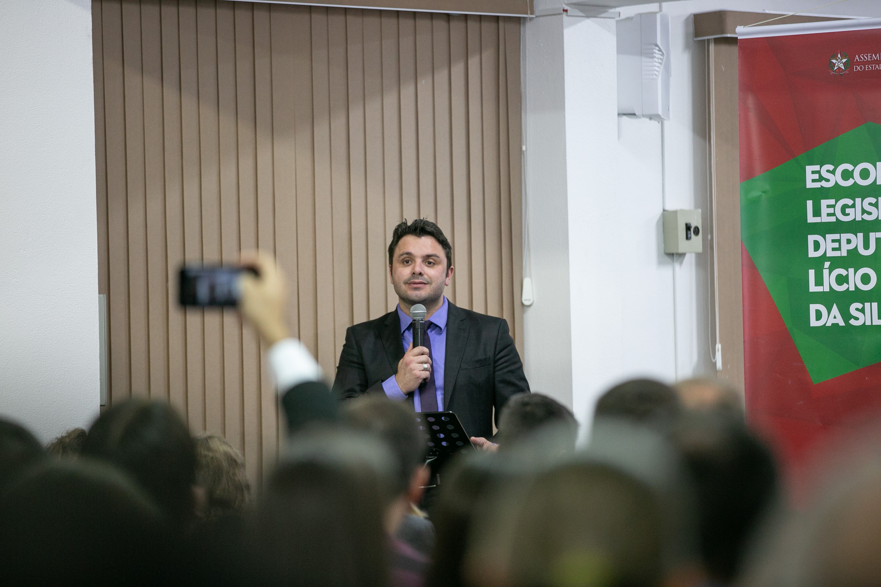Psiquiatra Rodrigo Assunção, palestrante