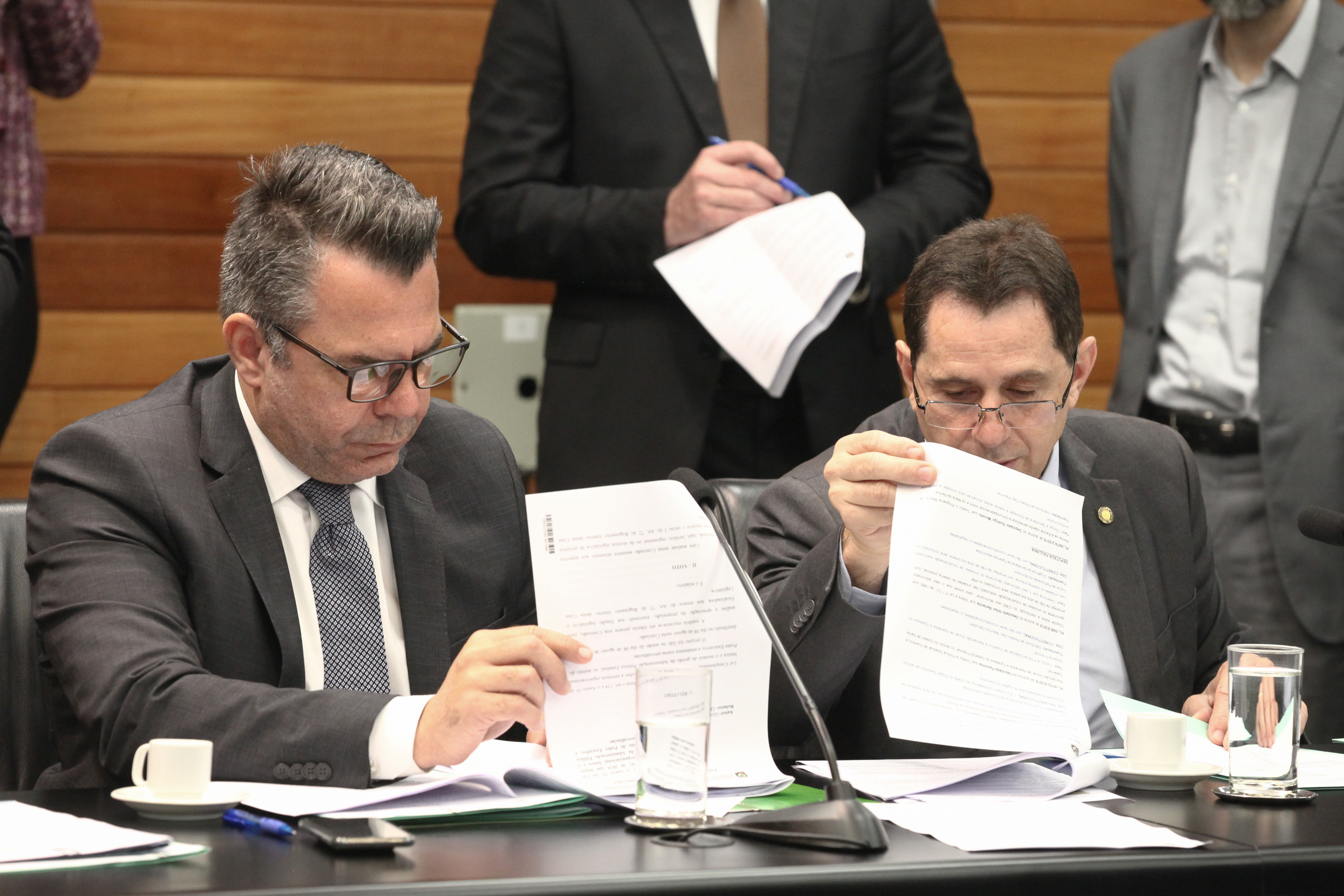 Comissão de Constituição e Justiça Deputado Luiz Fernando Vampiro  (MDB) e Deputado Coronel Onir Mocelin (PSL)