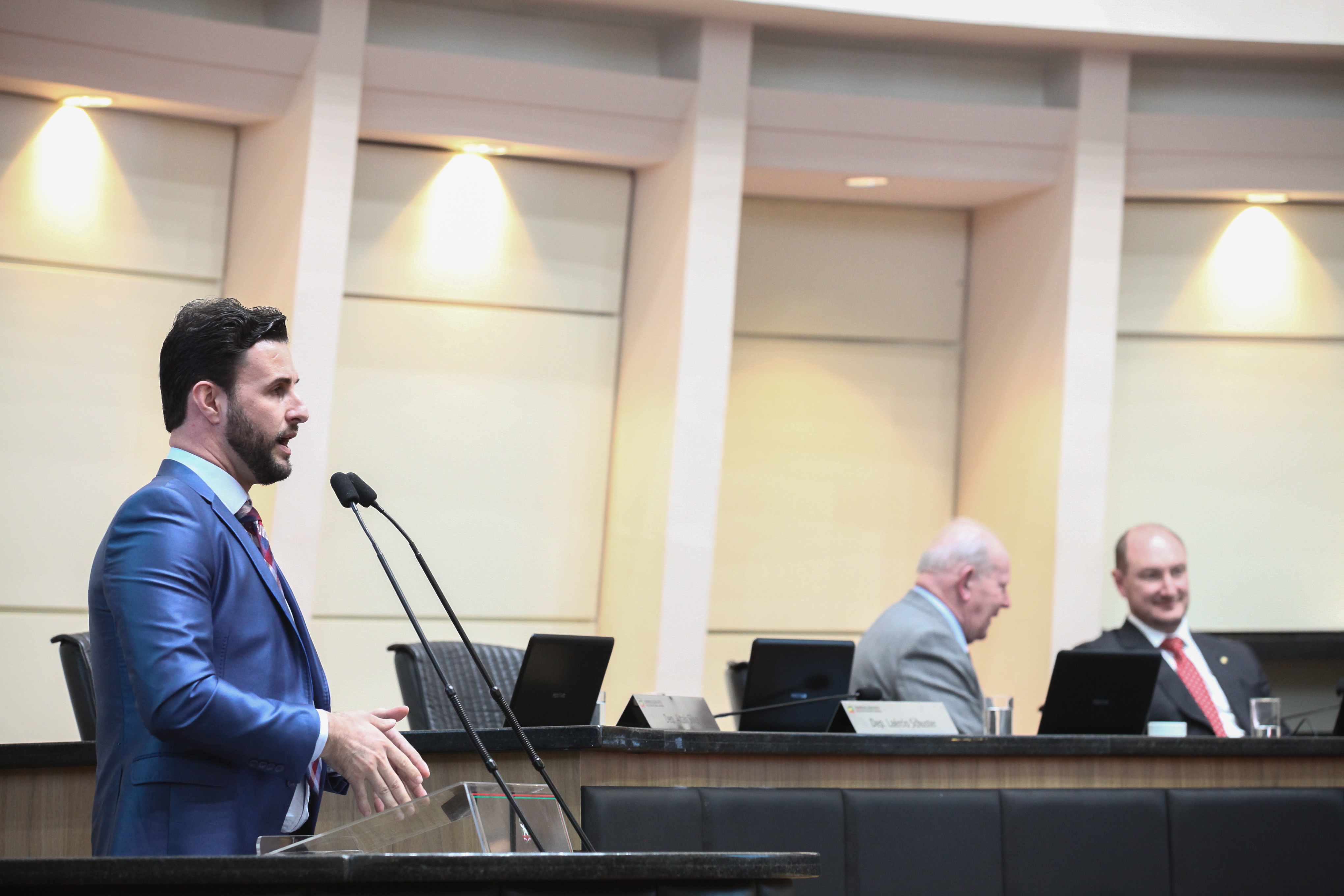 Sessão Ordinária - Deputado Felipe Estevão (PSL)
