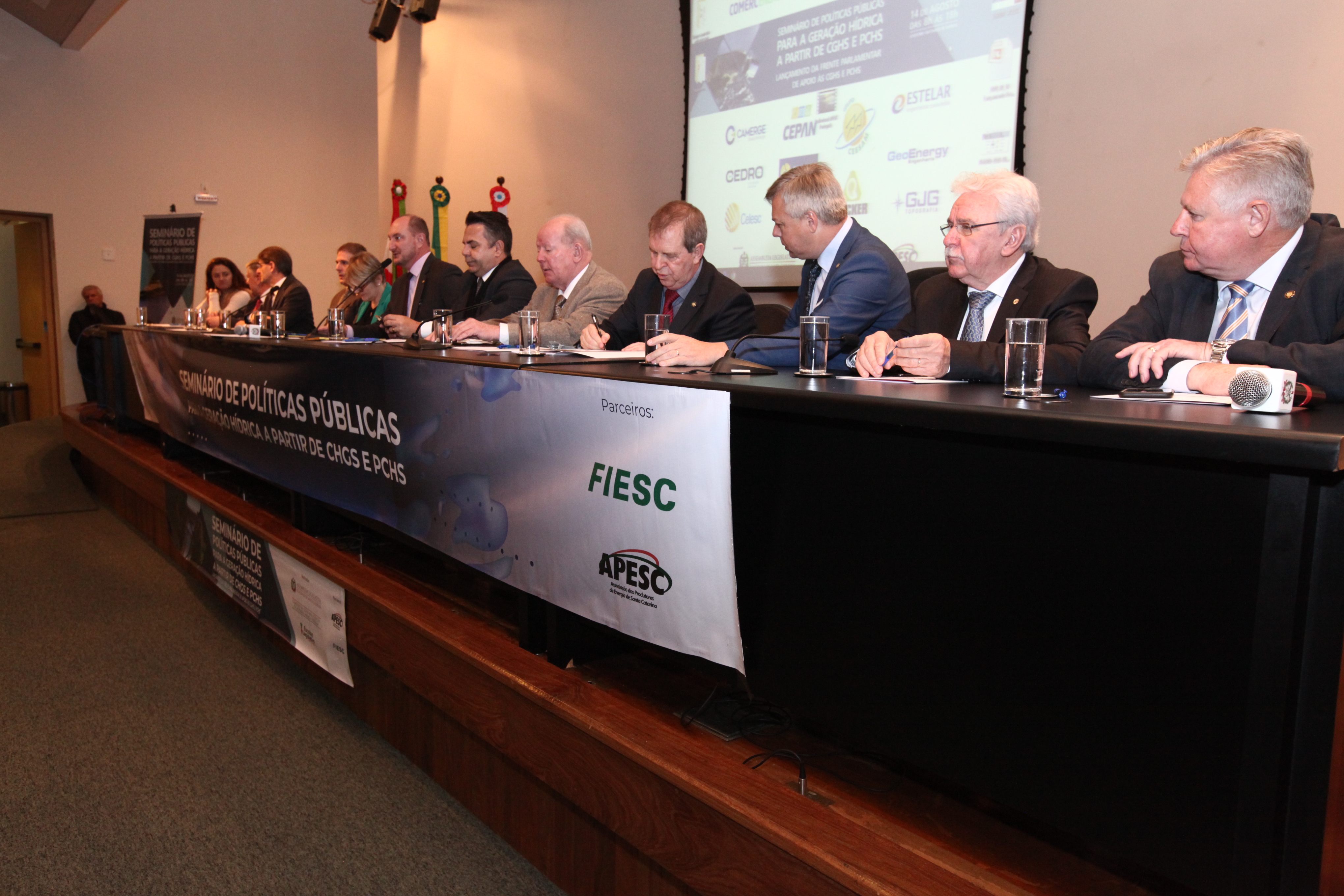 Seminário _ Políticas Públicas para Geração hídrica a Partir de CGHs e PCHs