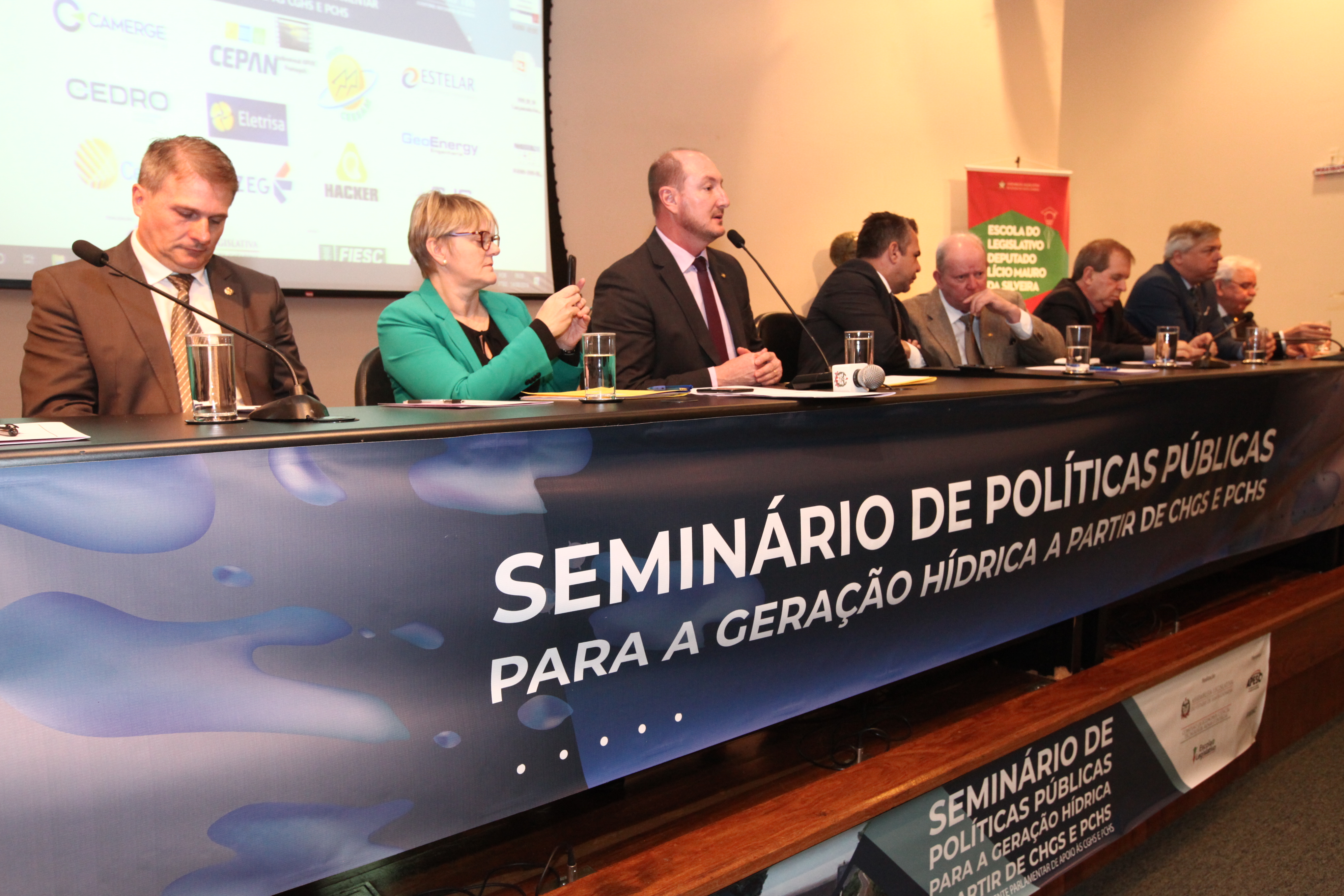 Seminário _ Políticas Públicas para Geração hídrica a Partir de CGHs e PCHs