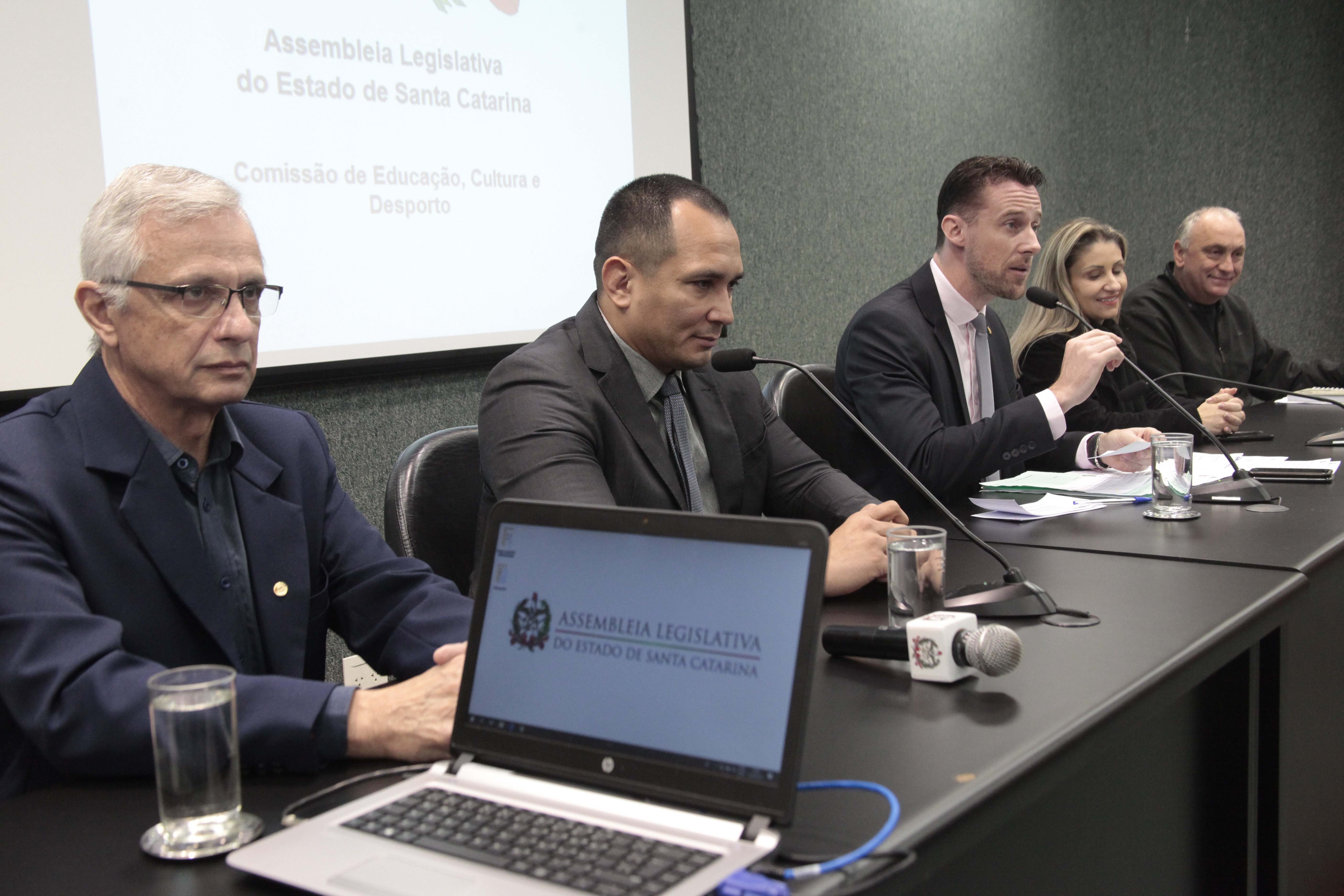 Audiência Publica PL 132 .1 / 2O18 Normatização da Participação de Atletas nas Competições