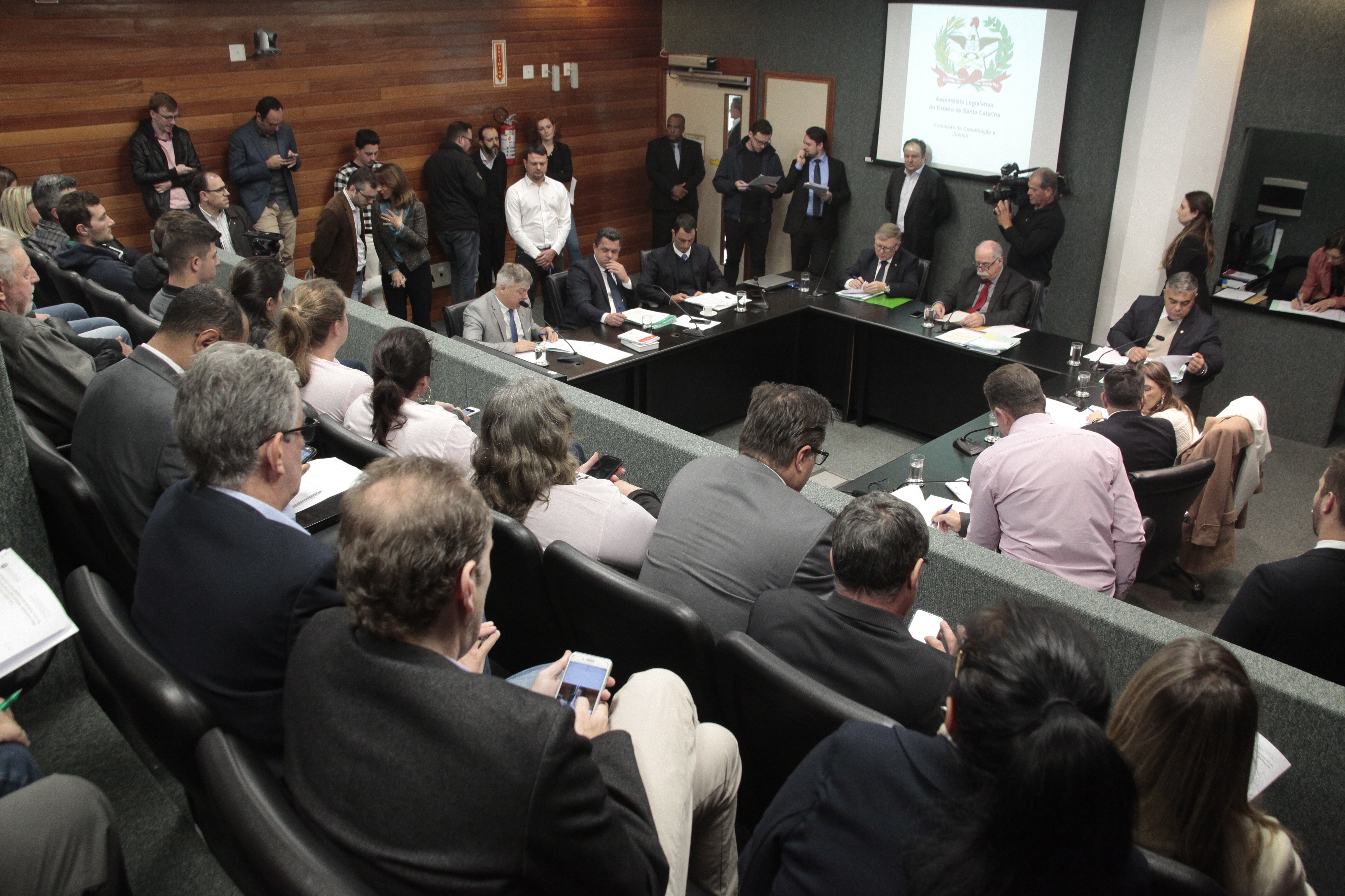 Comissão de Constituição e Justiça