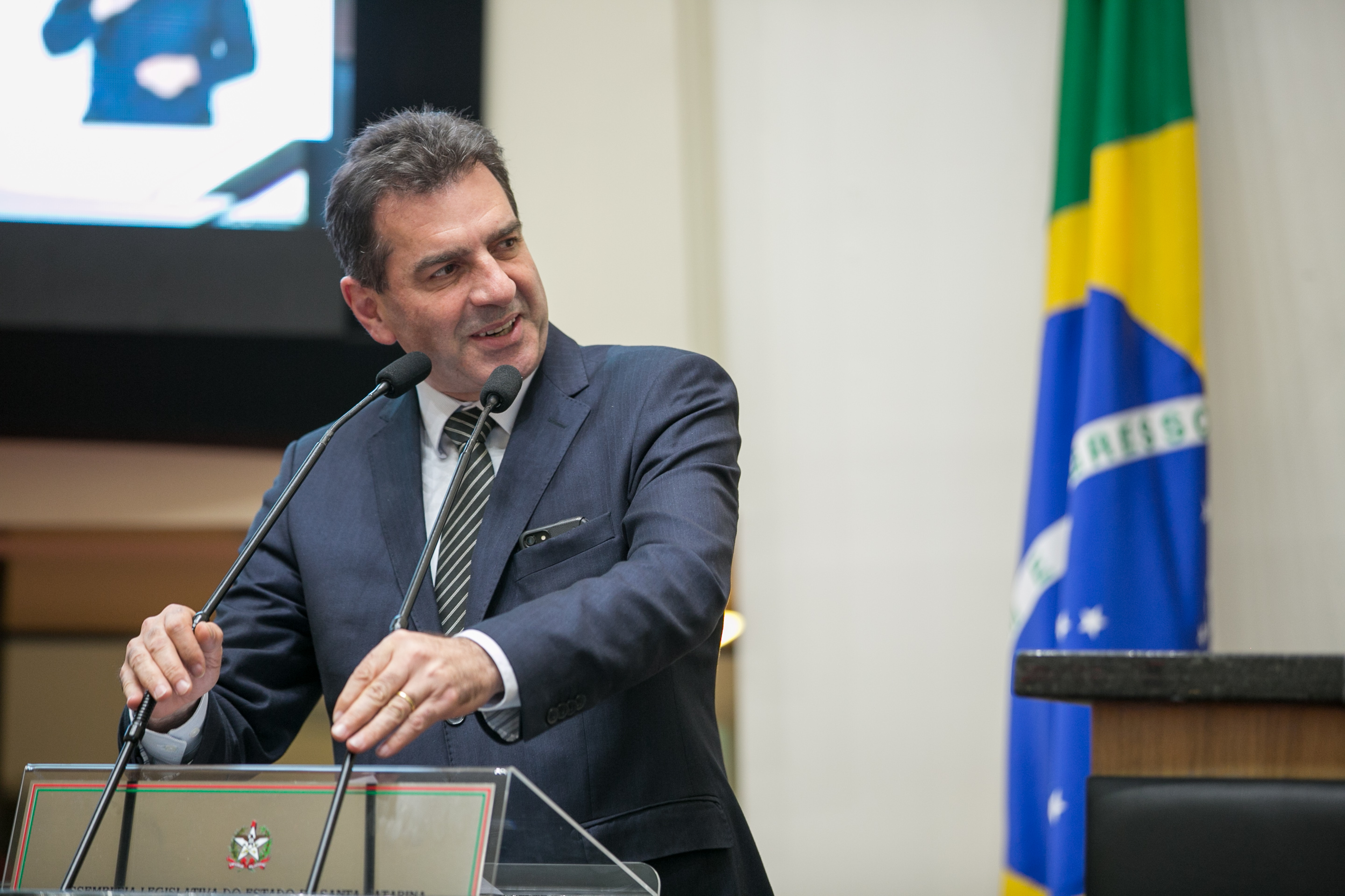 Deputado Valdir Cobalchini (MDB)