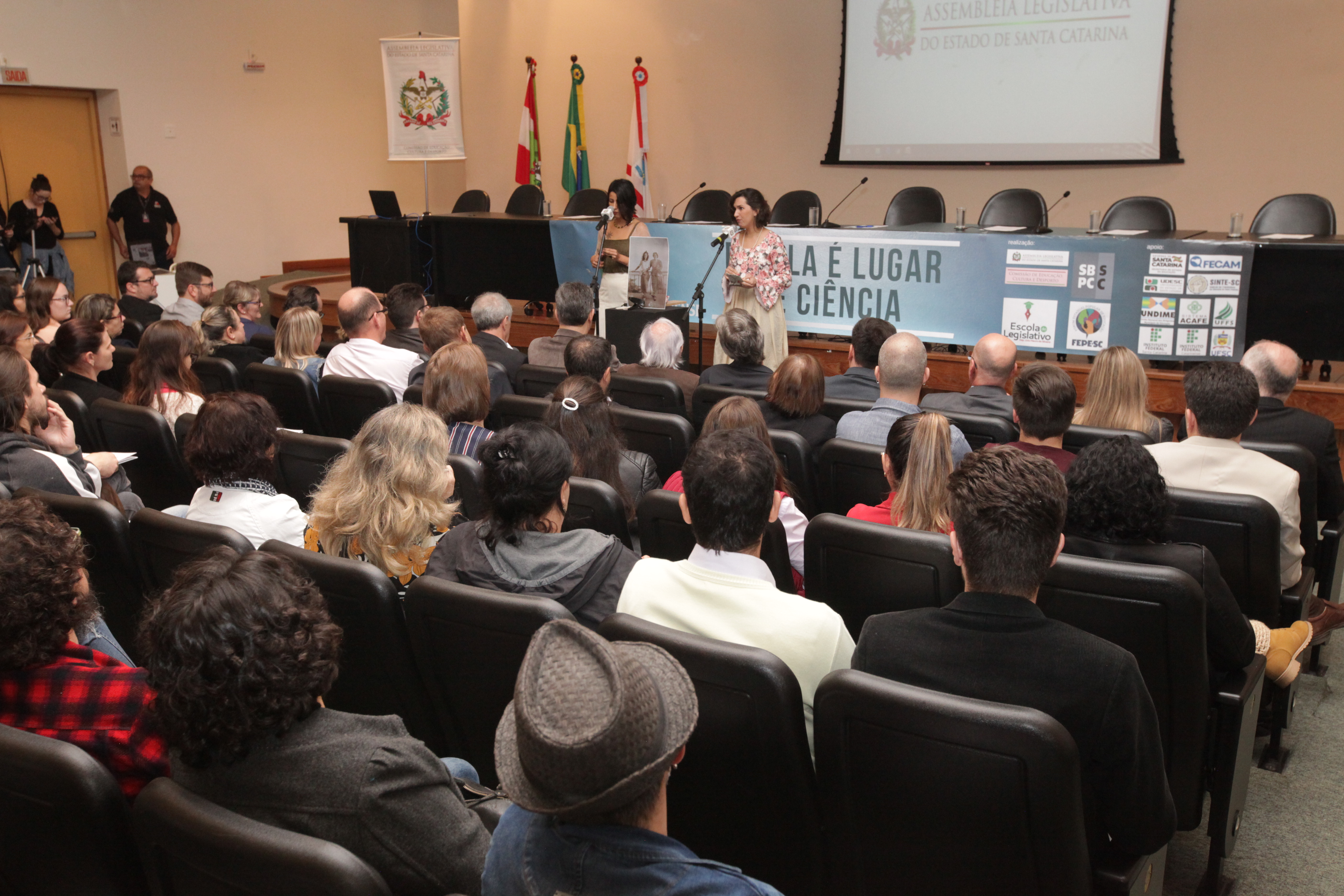 I Seminário Inovação Científica na Escola
