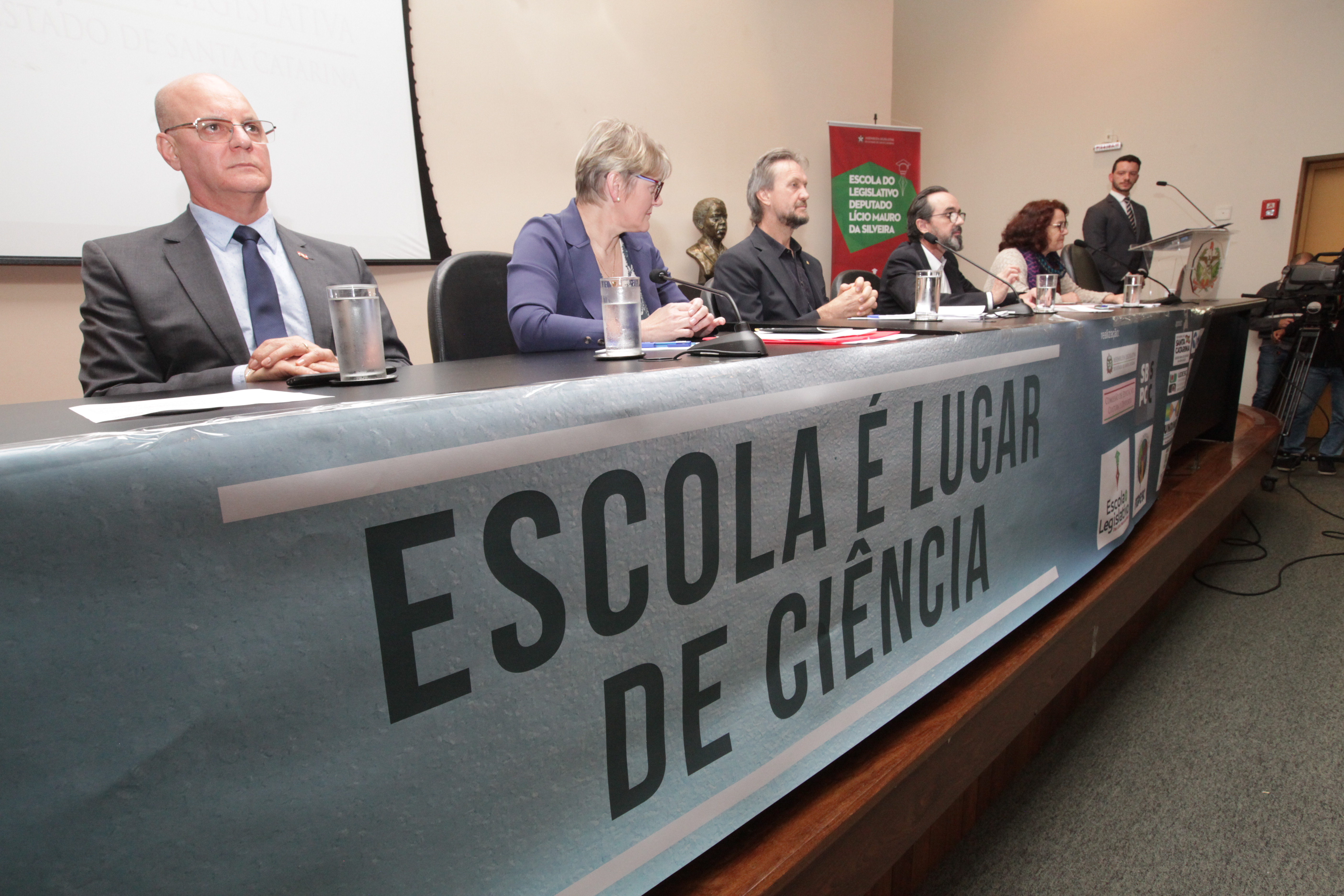 I Seminário Inovação Científica na Escola
