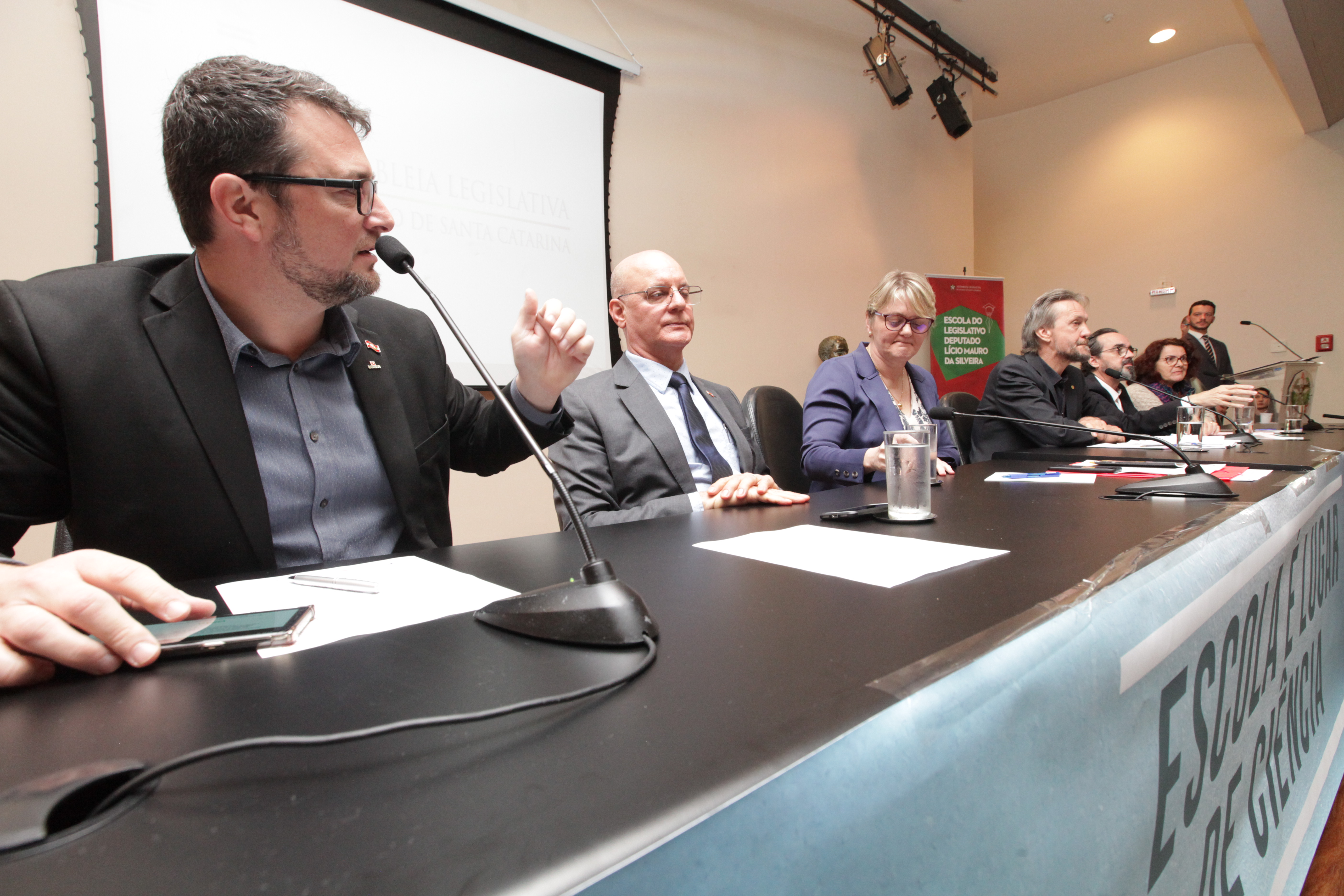 I Seminário Inovação Científica na Escola