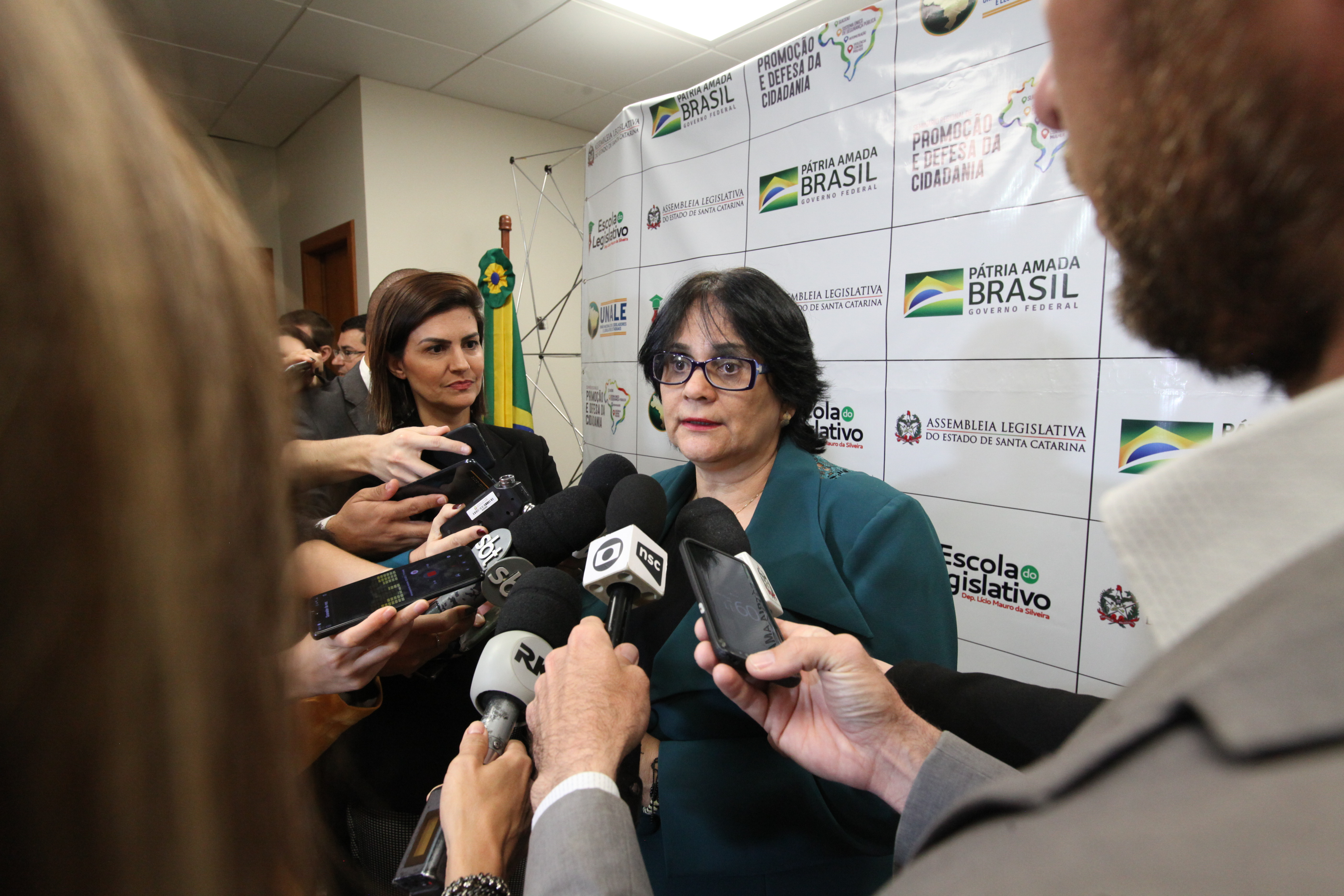 Coletiva Ministra Damares Regina Alves