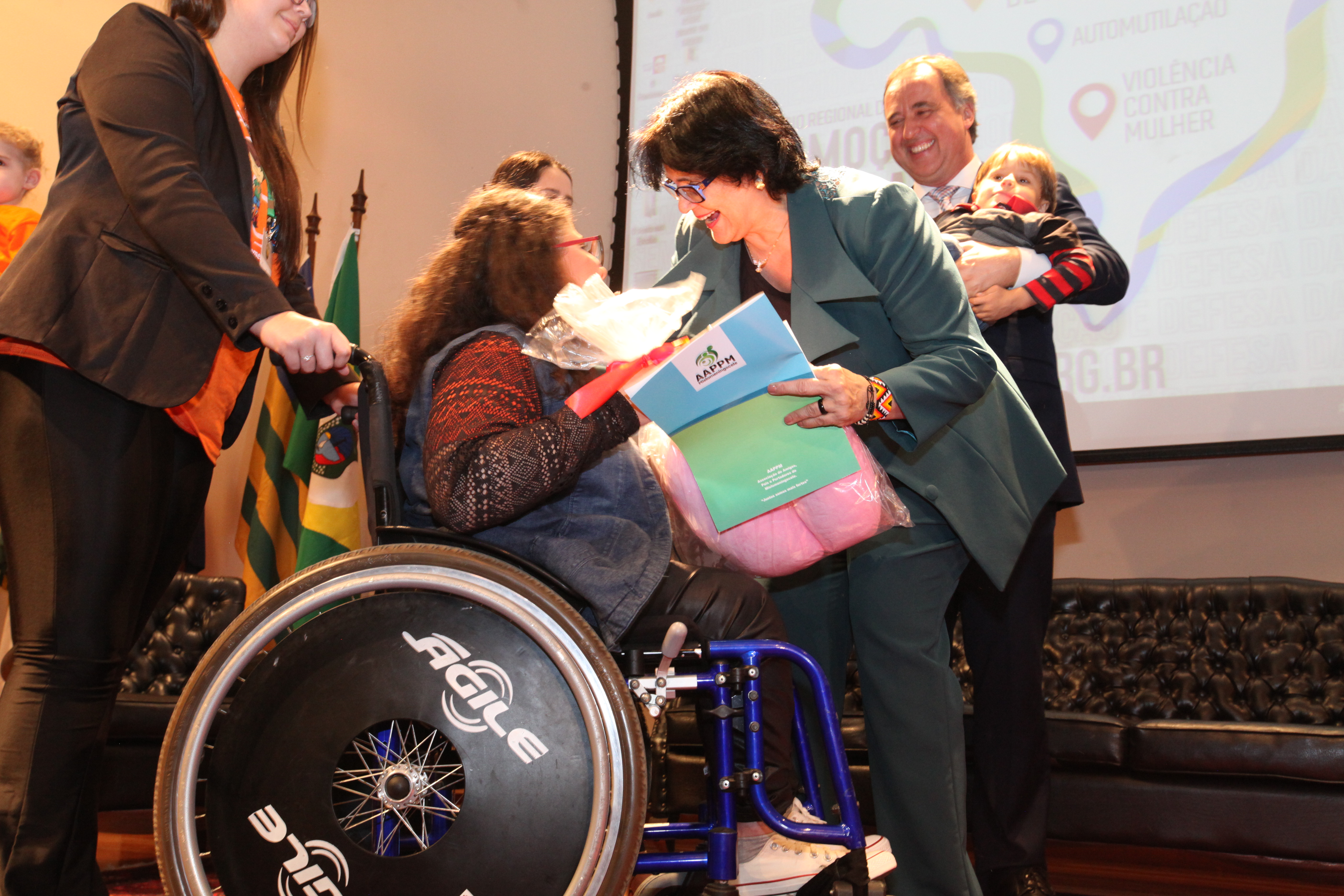Damares Regina Alves _Ministra de Estado da Mulher da Família e de Direitos Humanos