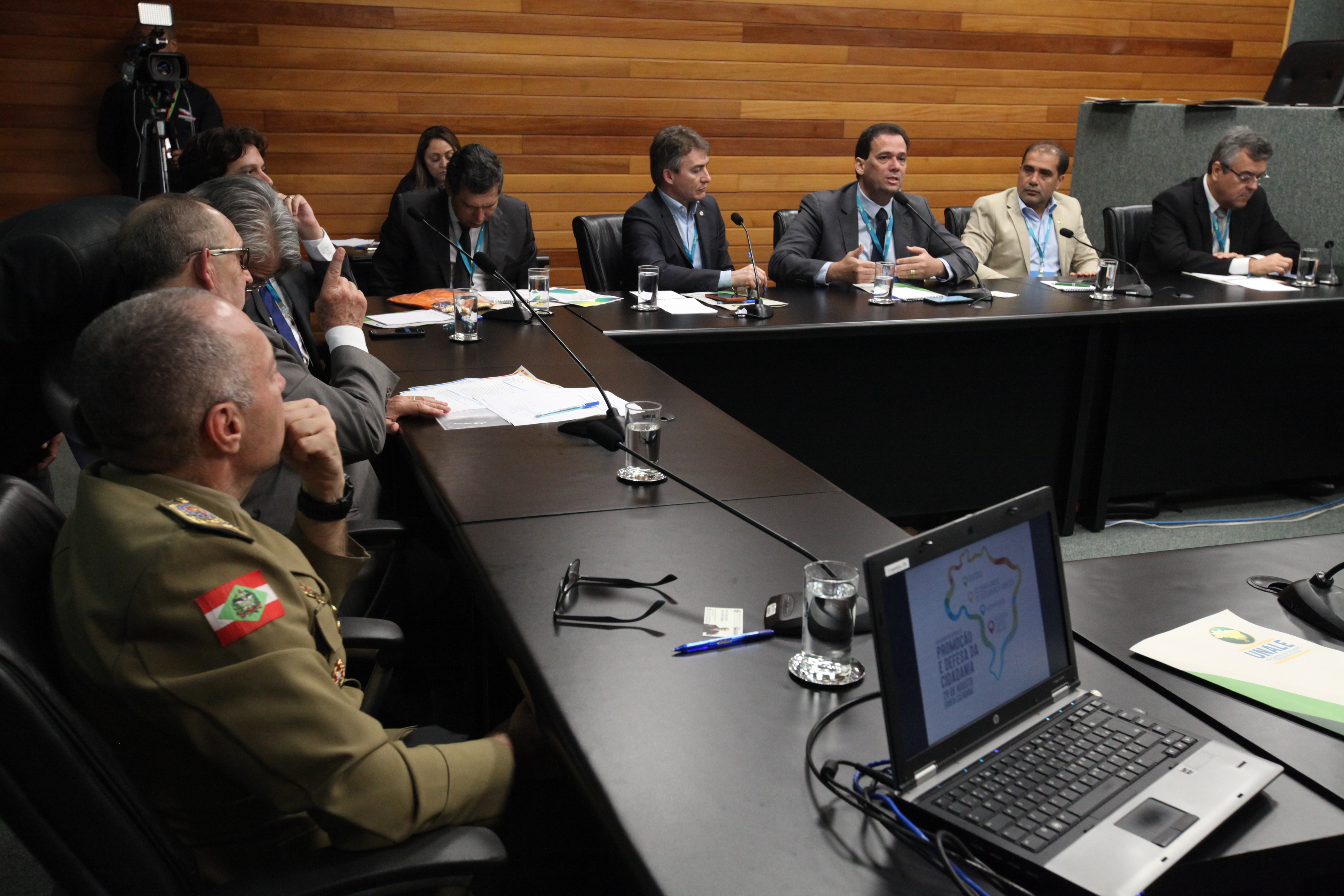 Seminário de Promoção e Defesa da Cidadania_ Violência Contra Mulher