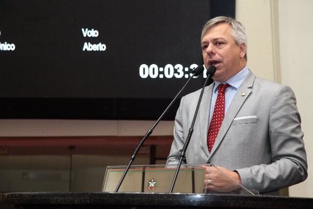 Audiência pública sobre coleta de animais movimenta a região