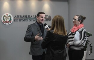Assembleia aprova proposta que proíbe inauguração de obras públicas inacabadas