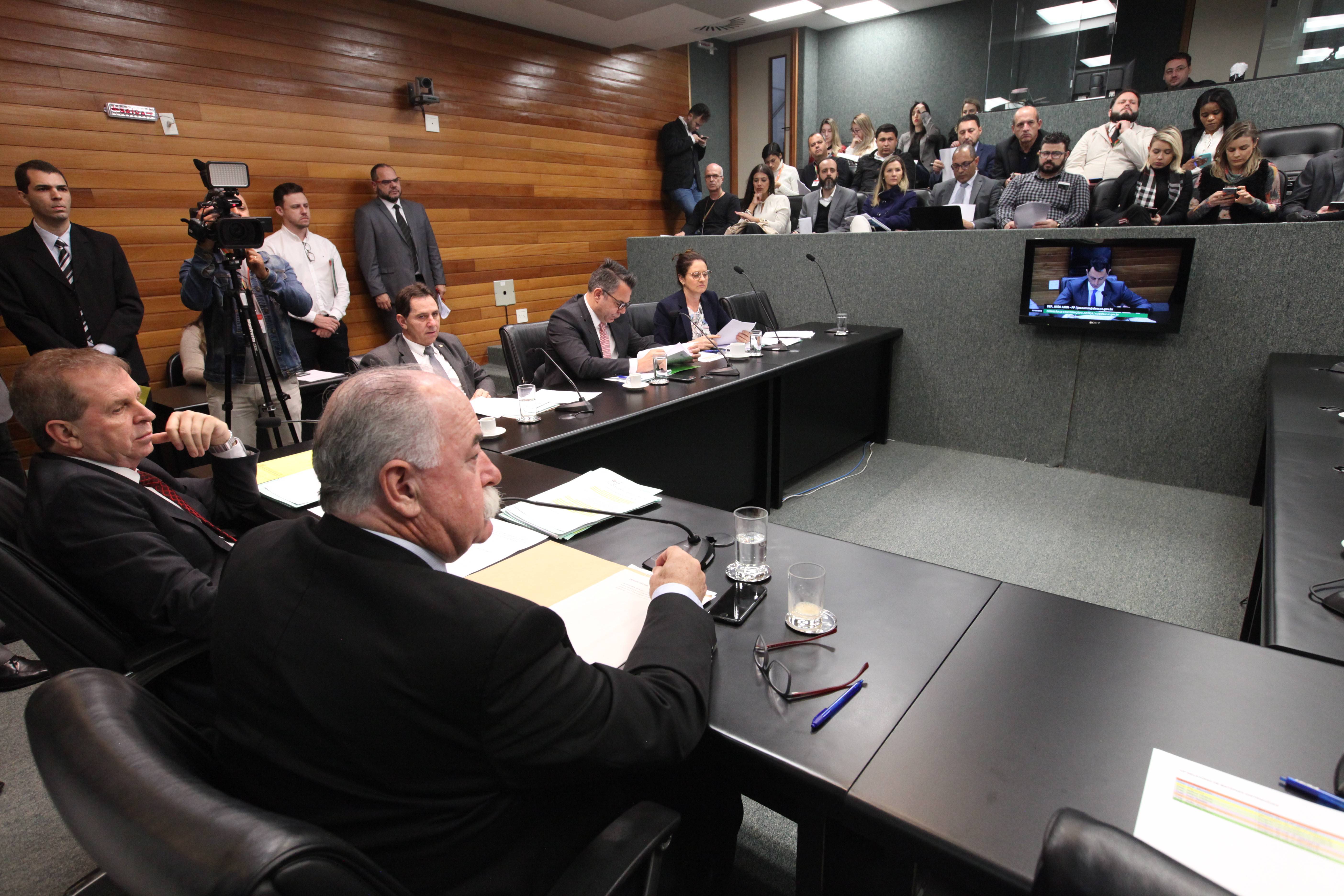 Comissão de Constituição e Justiça