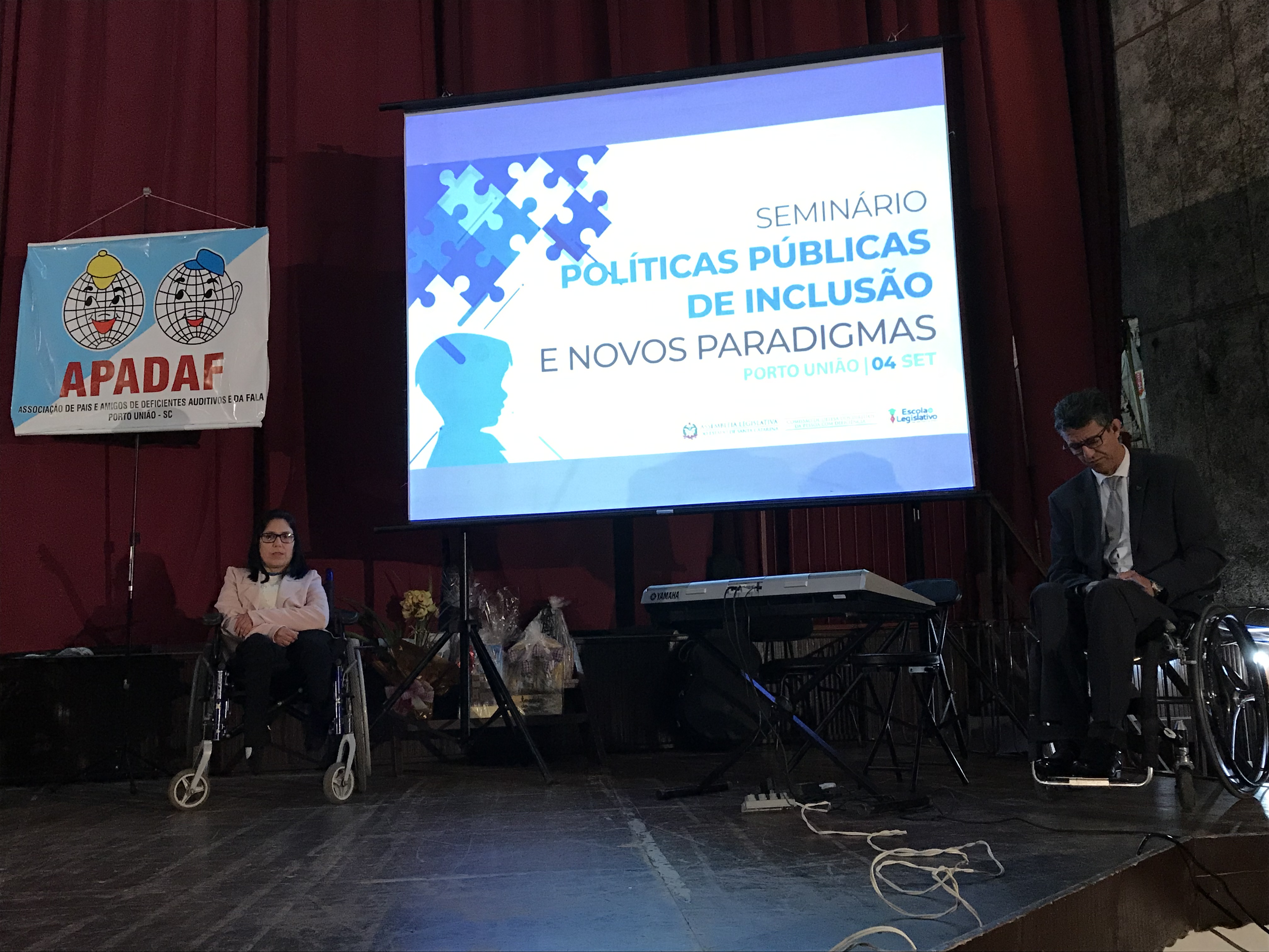 Políticas Públicas de Inclusão e Novos Paradigmas