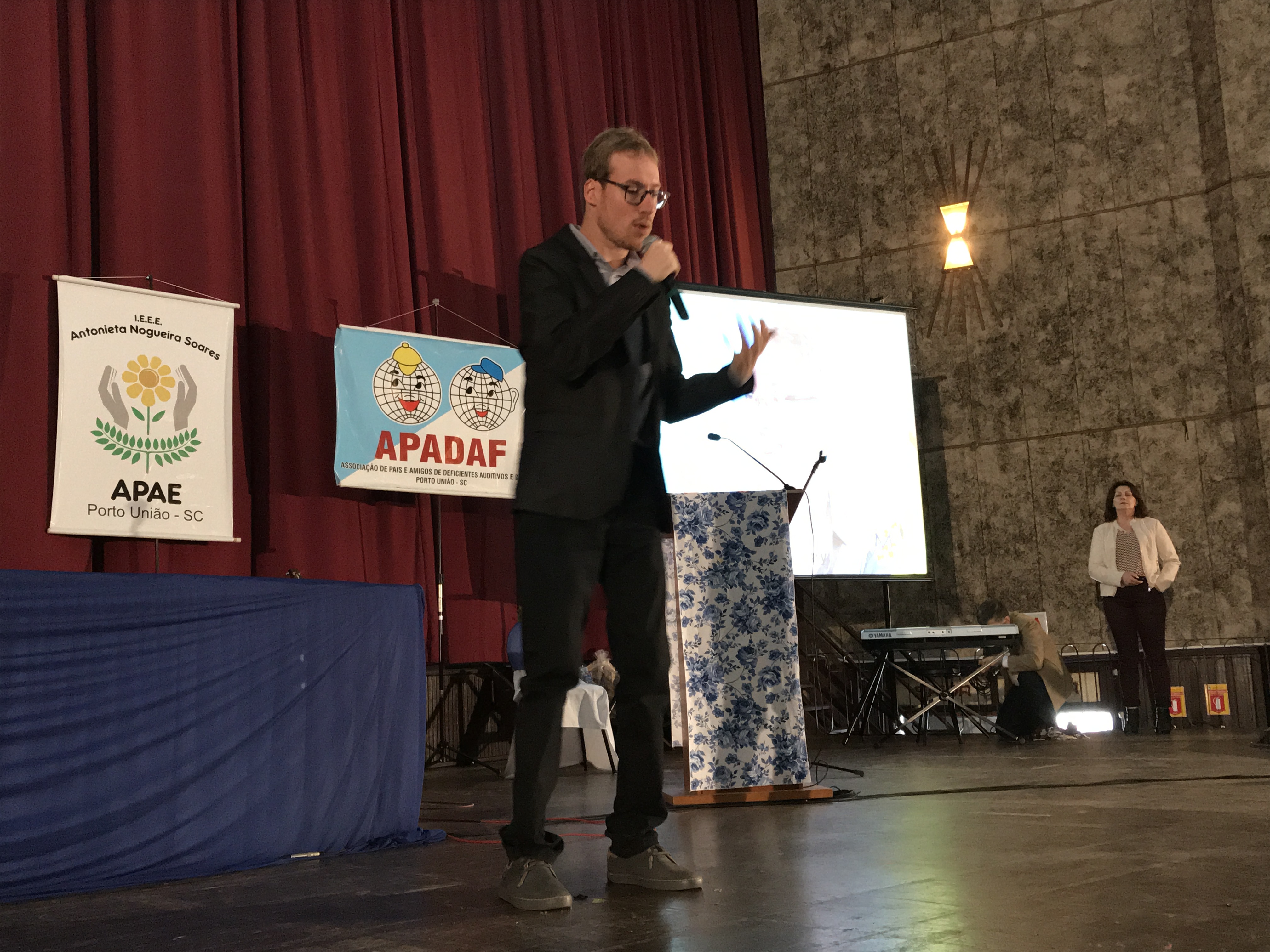 Políticas Públicas de Inclusão e Novos Paradigmas - Marcos Petry