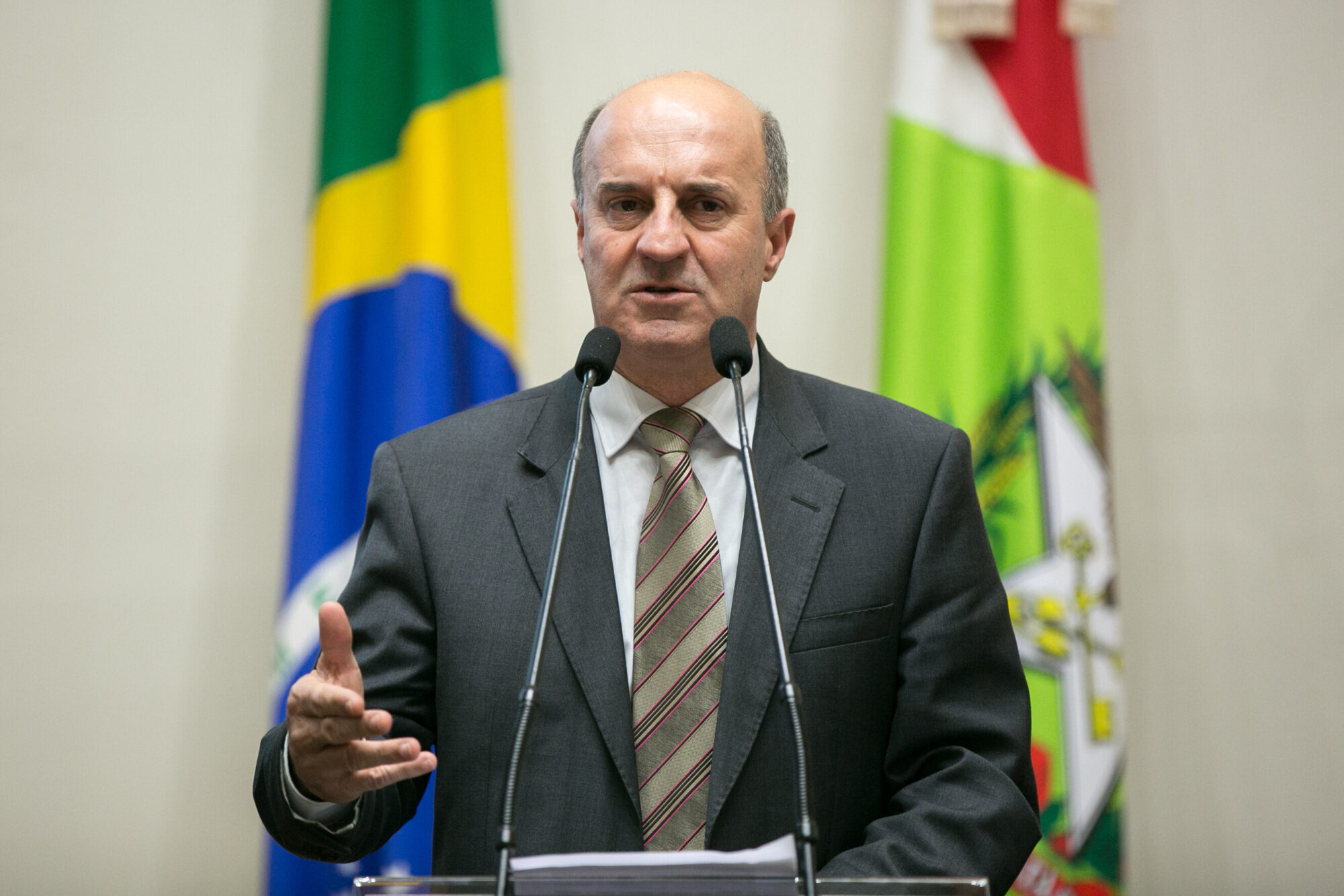 Saúde: Zé Milton mobiliza deputados para evitar redução de verbas