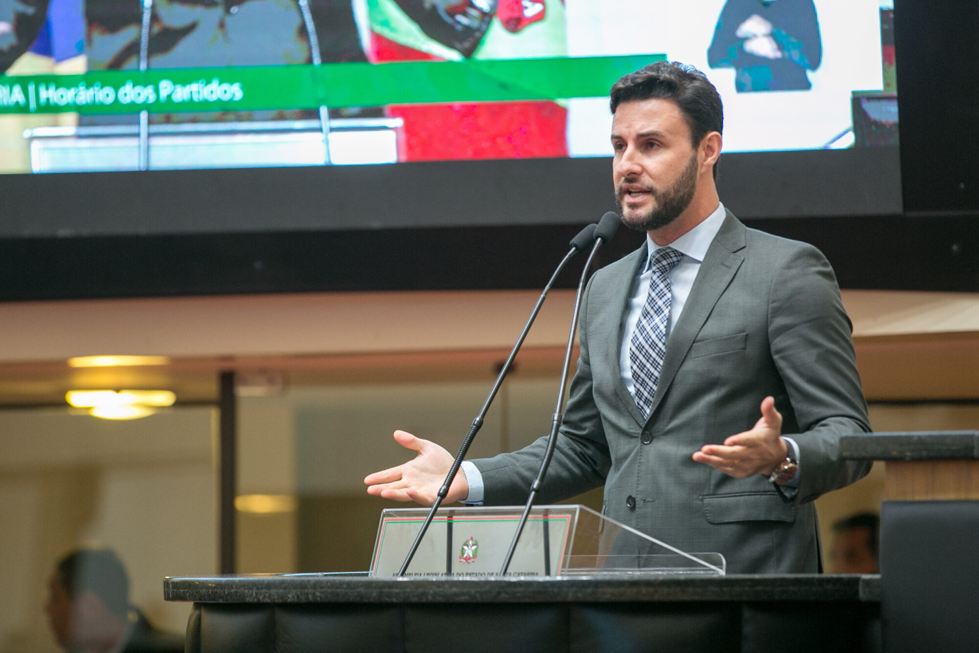 Deputado Felipe Estevão