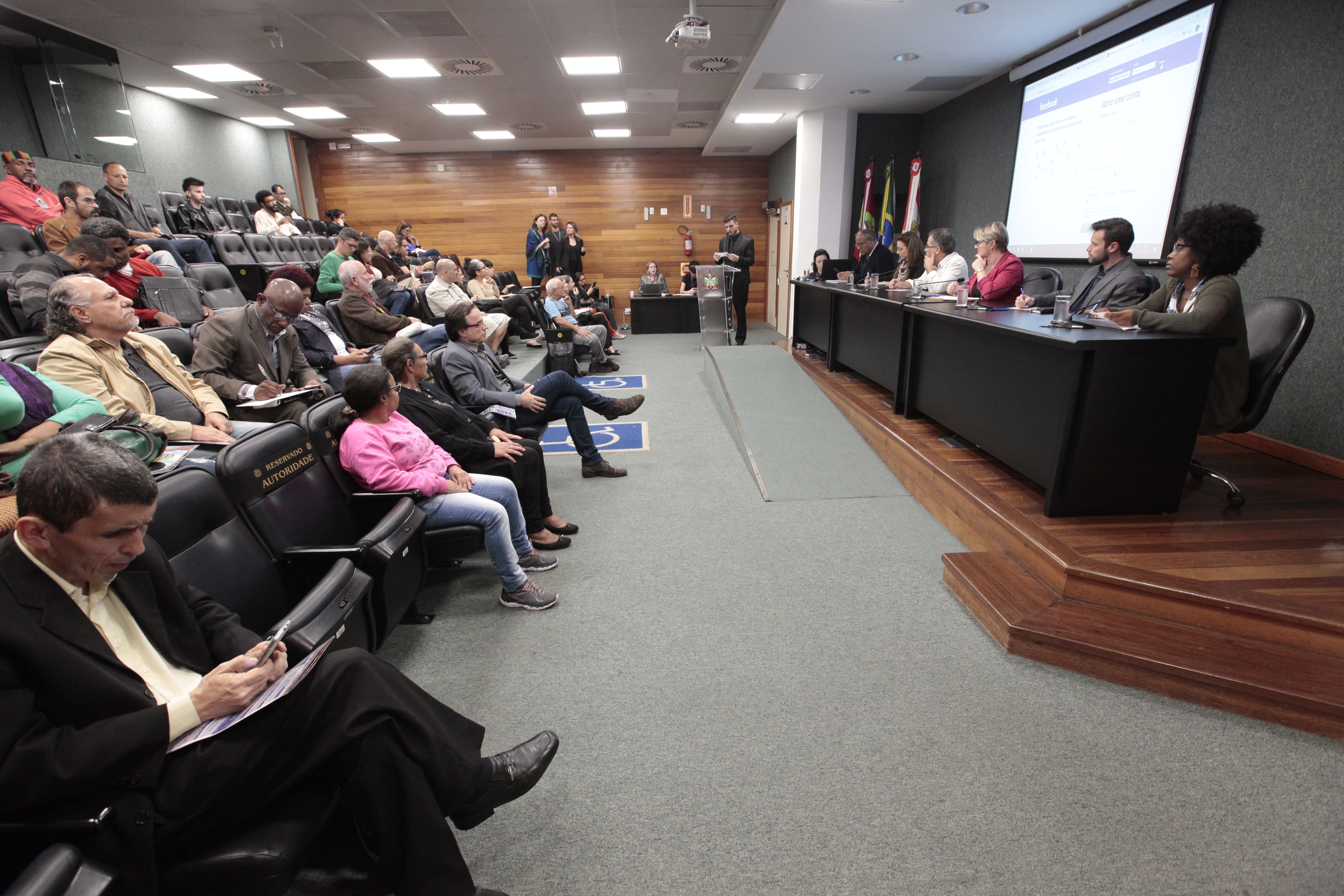 Audiência Pública _ Para Debater a Situação do Prédio da Escola Antonieta de Barros