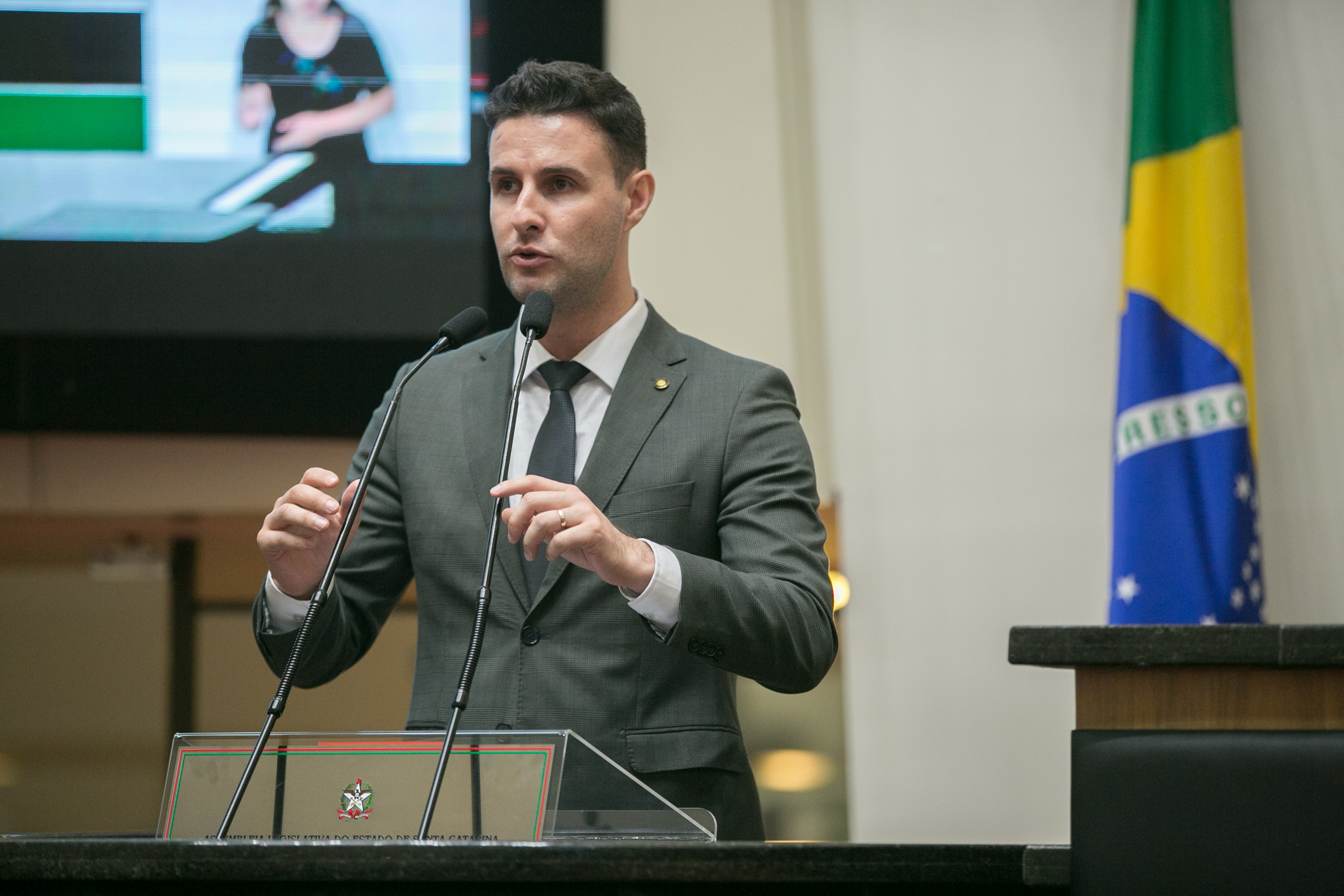 Deputado Felipe Estevão (PSL)