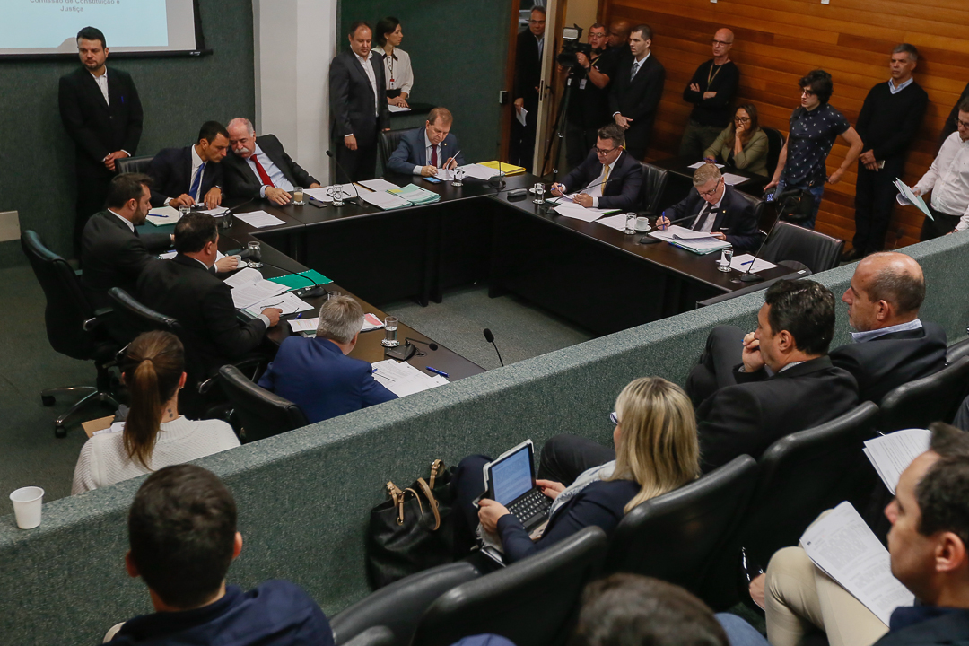 Comissão de Constituição e Justiça