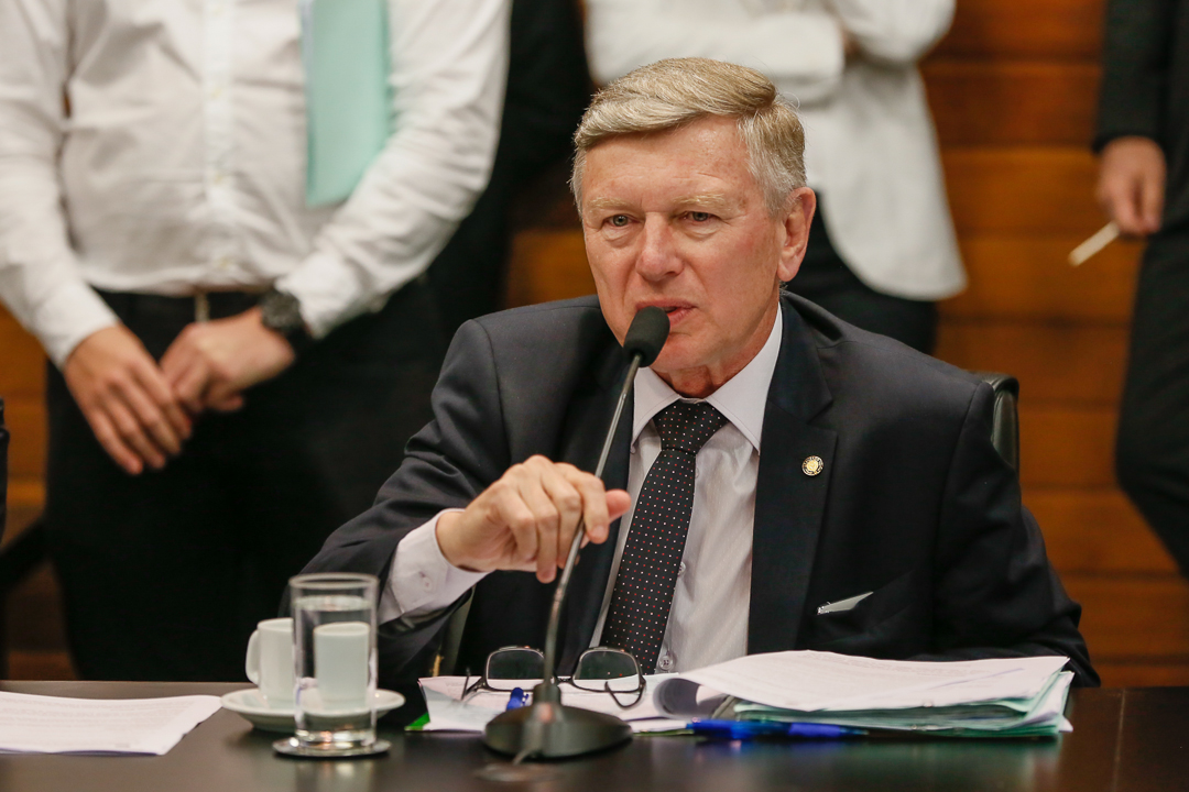 Comissão de Constituição e Justiça