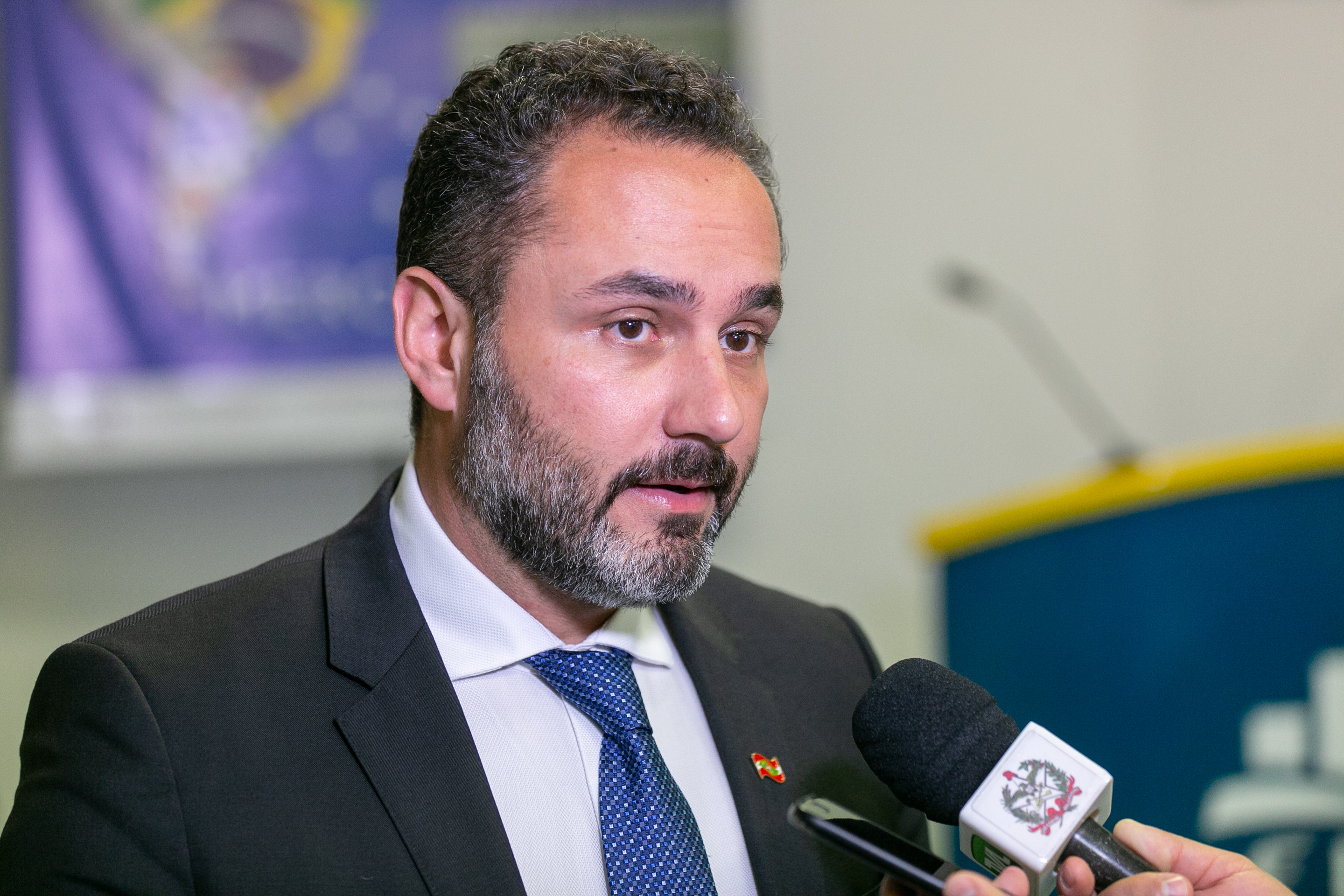 Secretário de Estado de Assuntos Internacionais, Derian Campos