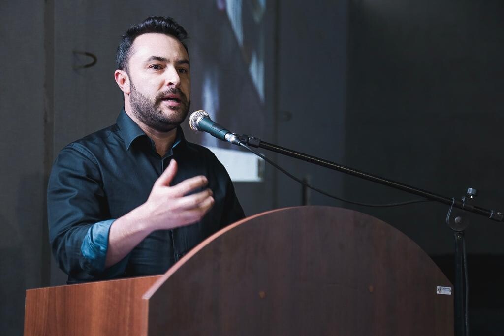 Em Galvão, Marcius participa da inauguração do laboratório Include