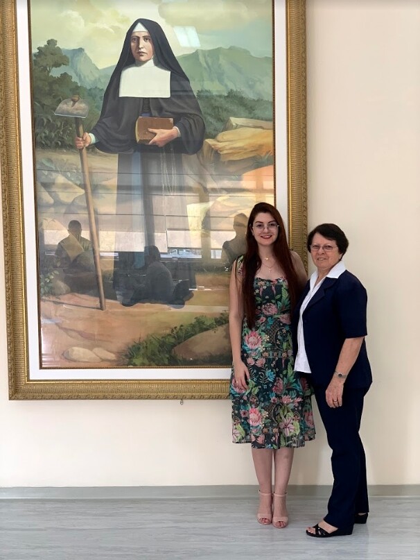 Deputada Ana Campagnolo no Santuário de Santa Paulina, em Nova Trento