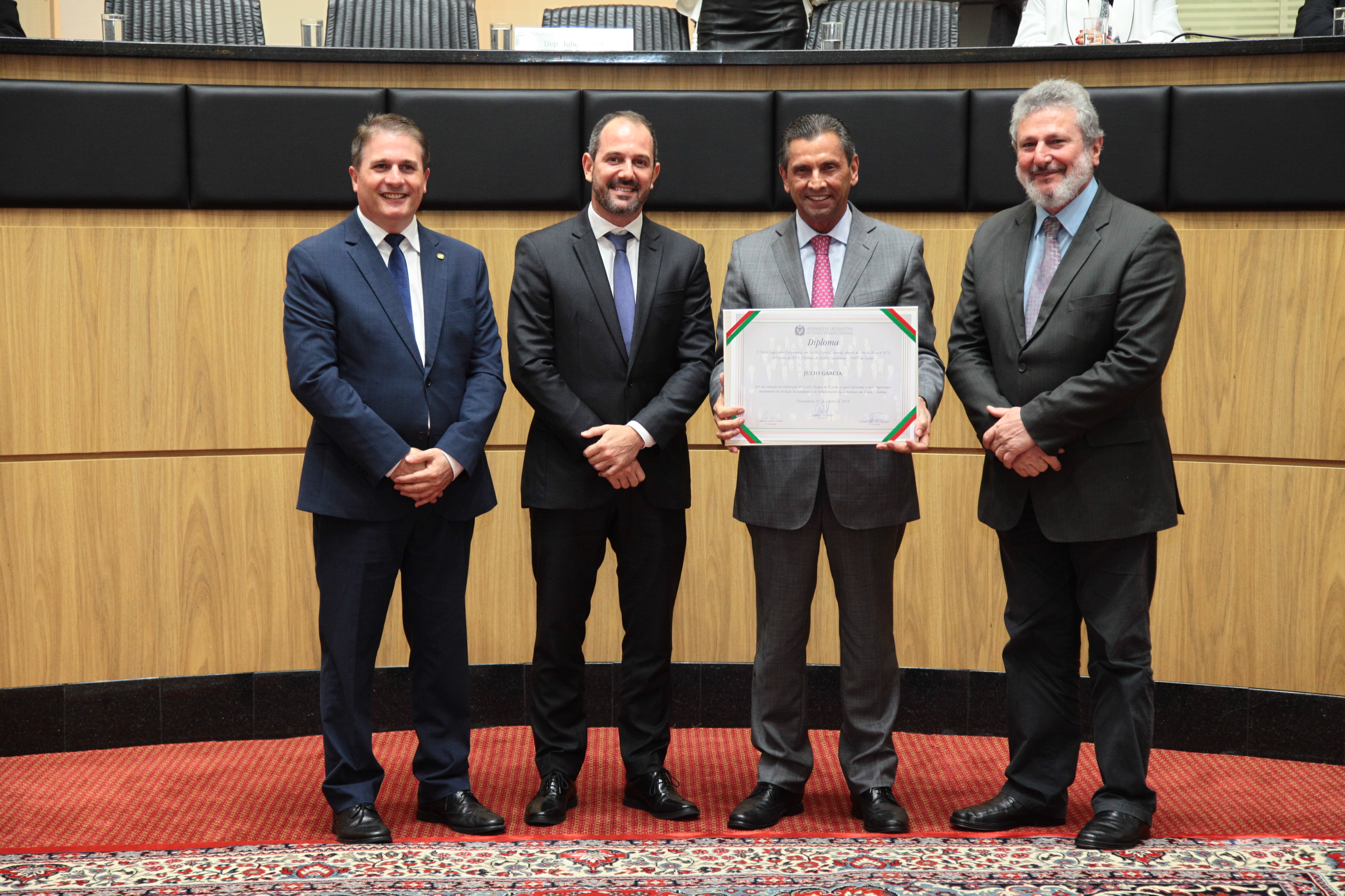 Sessão Especial em Homenagem aos Deputados Constituintes de 1989