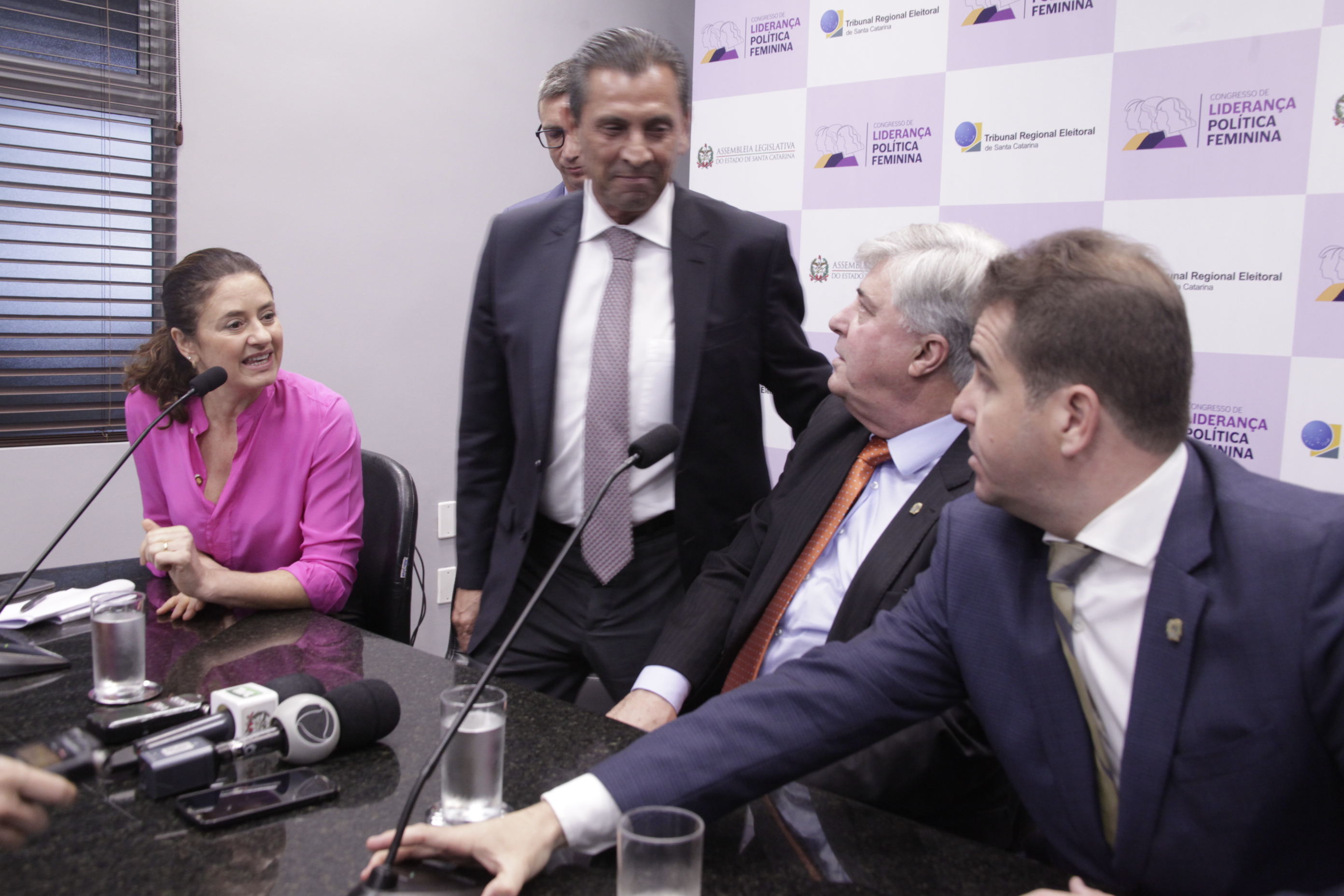 Coletiva Congresso Liderança Feminina na Política