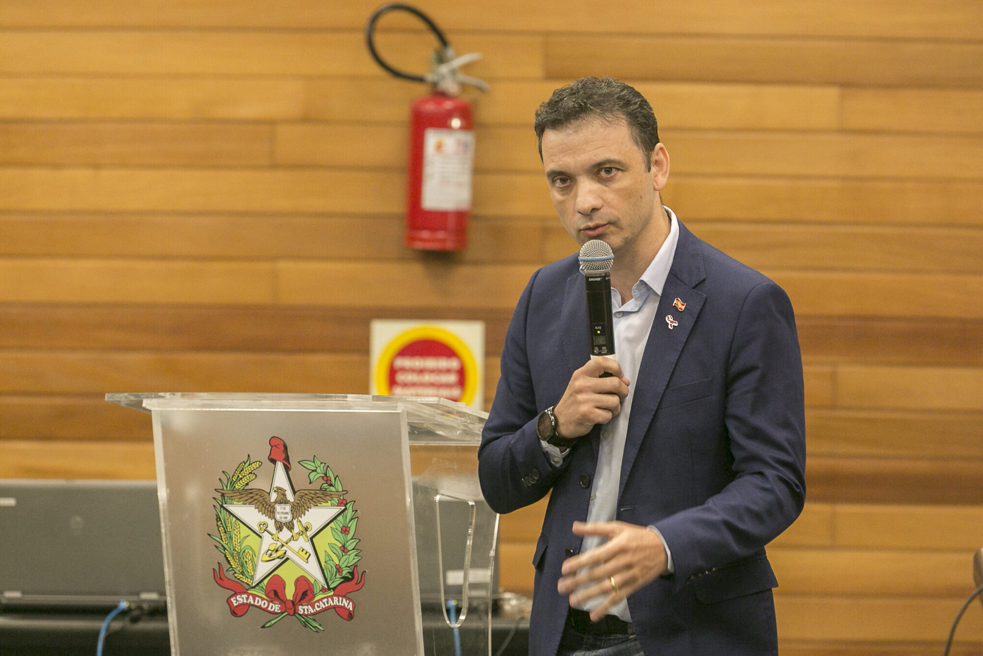Secretário de Estado da Saúde, Helton de Souza Zeferino