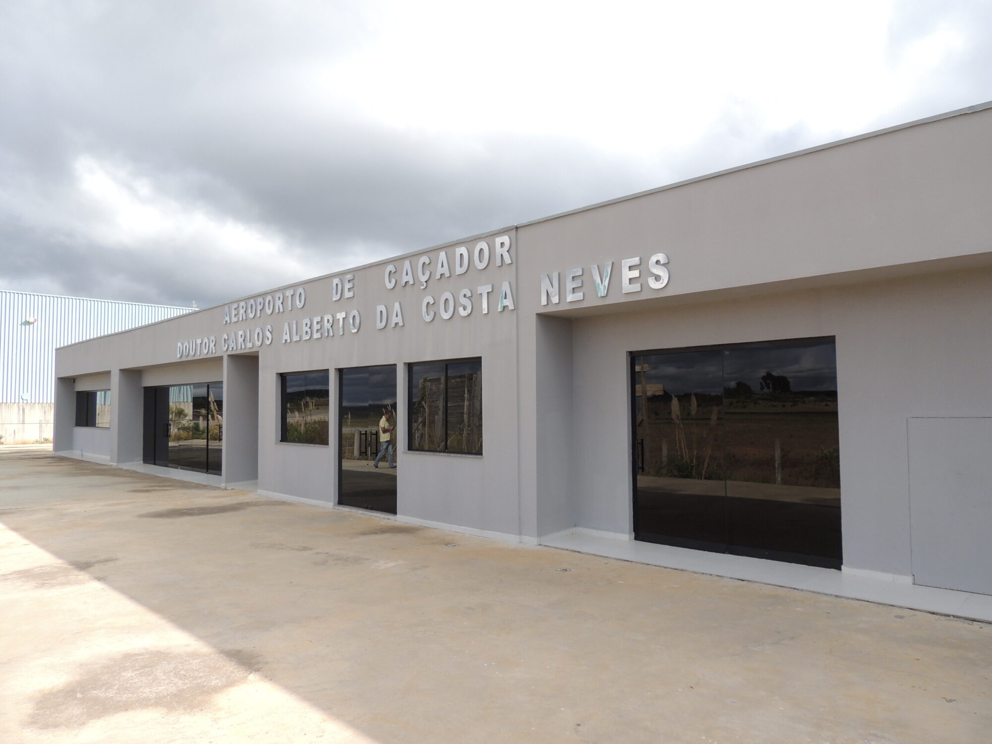Bancada do Oeste pede criação de programa de estímulo a aeroportos