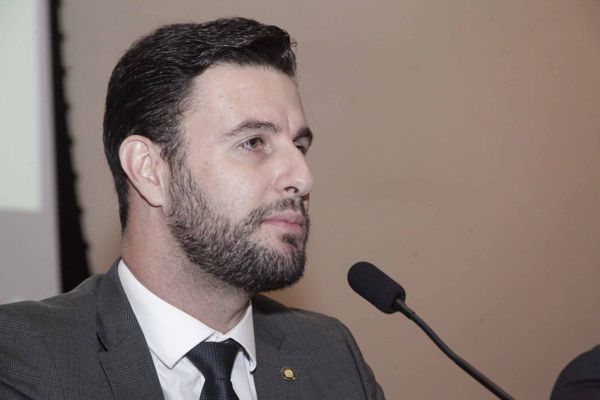Deputado Felipe Estevão