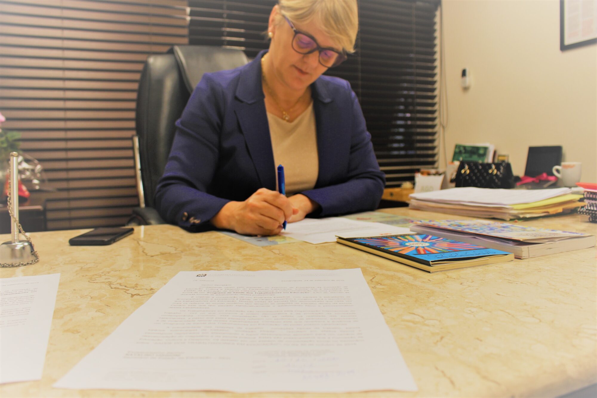 Luciane propõe edital para projetos culturais nas escolas