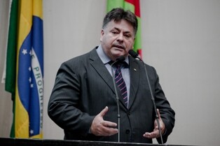 CCJ aprova projeto que visa vacinação domiciliar