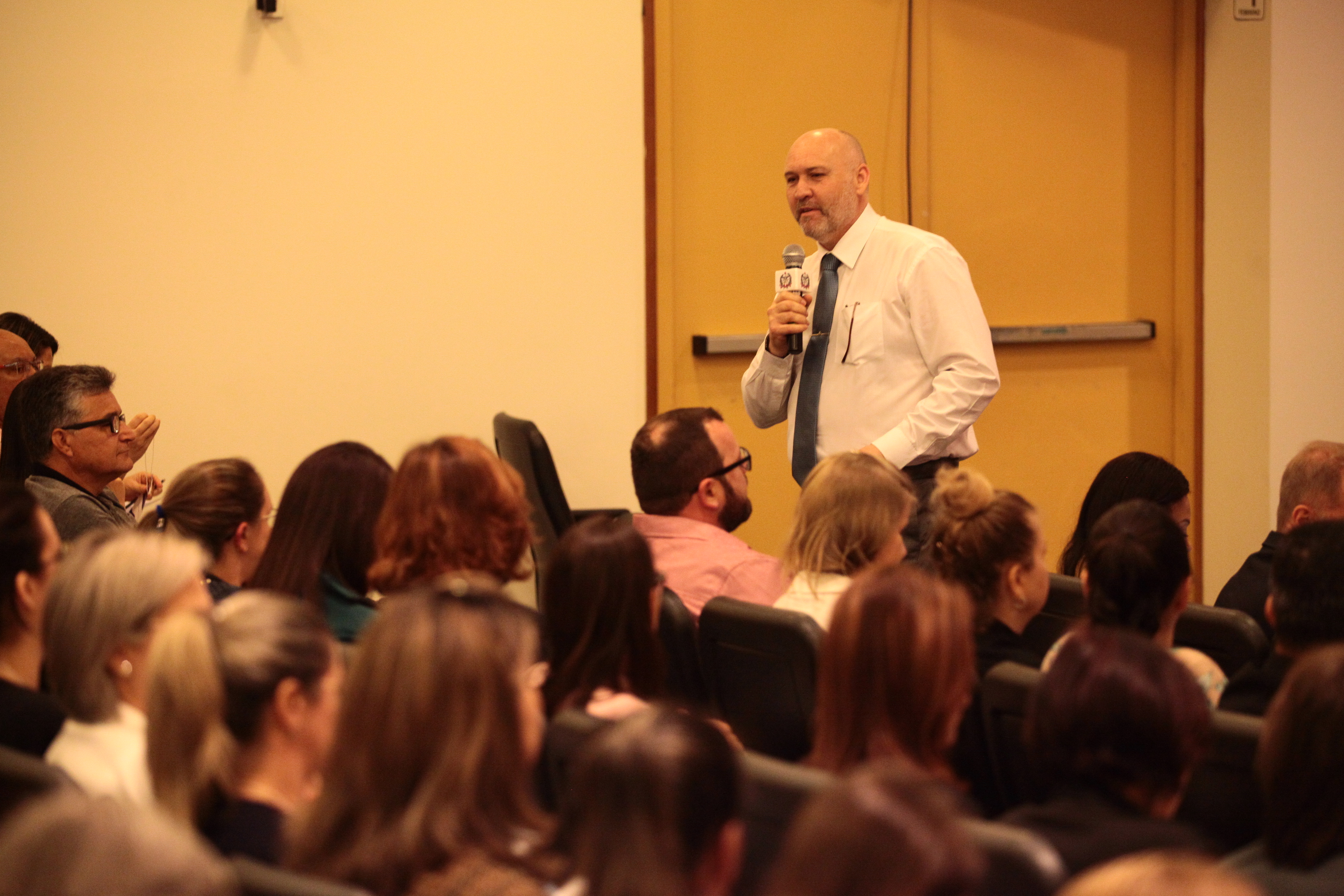 Seminário: A Importância das entidades na política de Assistência Social - Alberto Alegre