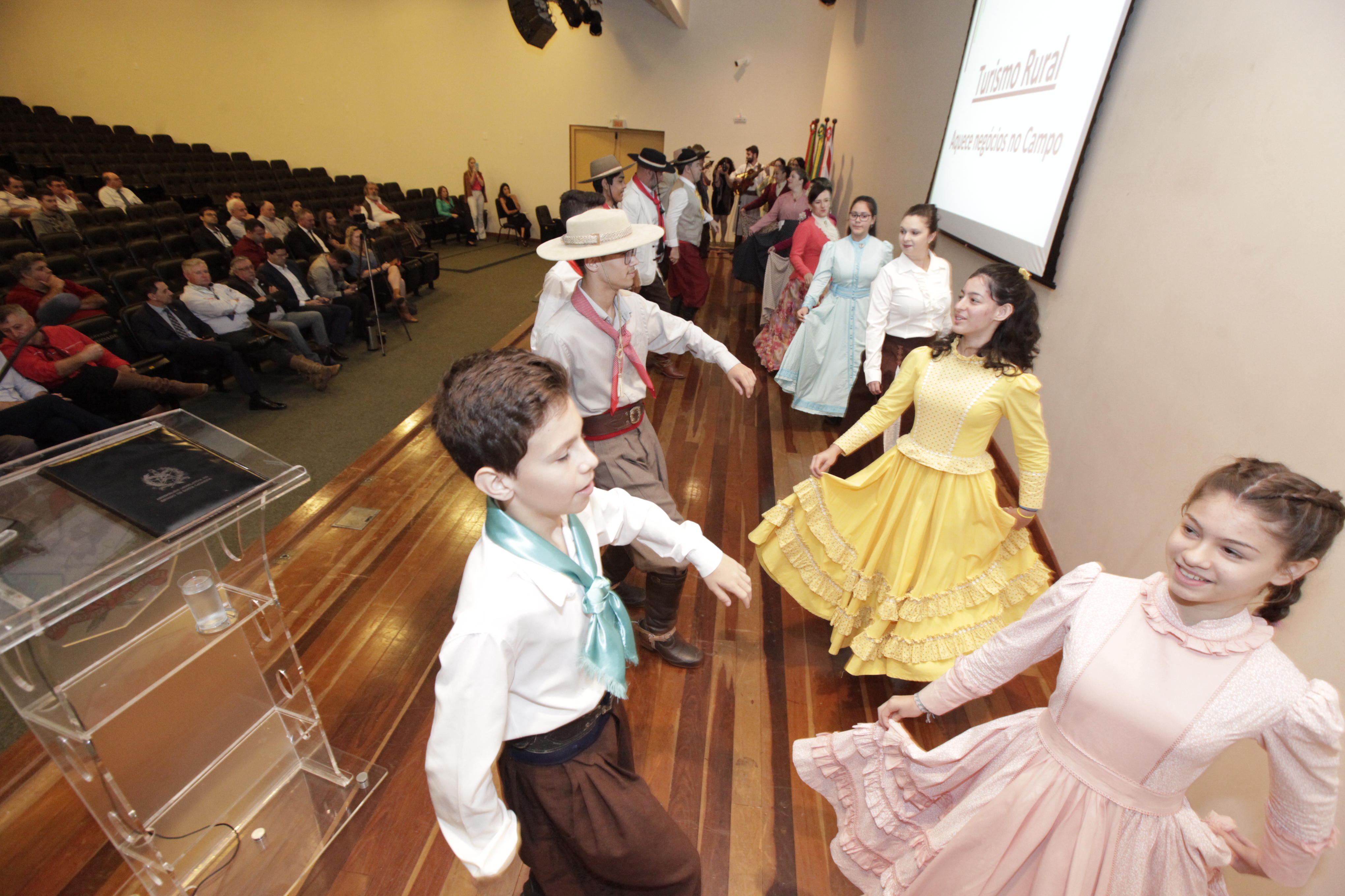Foto Eduardo Guedes de Oliveira - Lançamento da Frente Parlamentar do Agronegócio, Turismo Rural e Cultura Tradicionalista