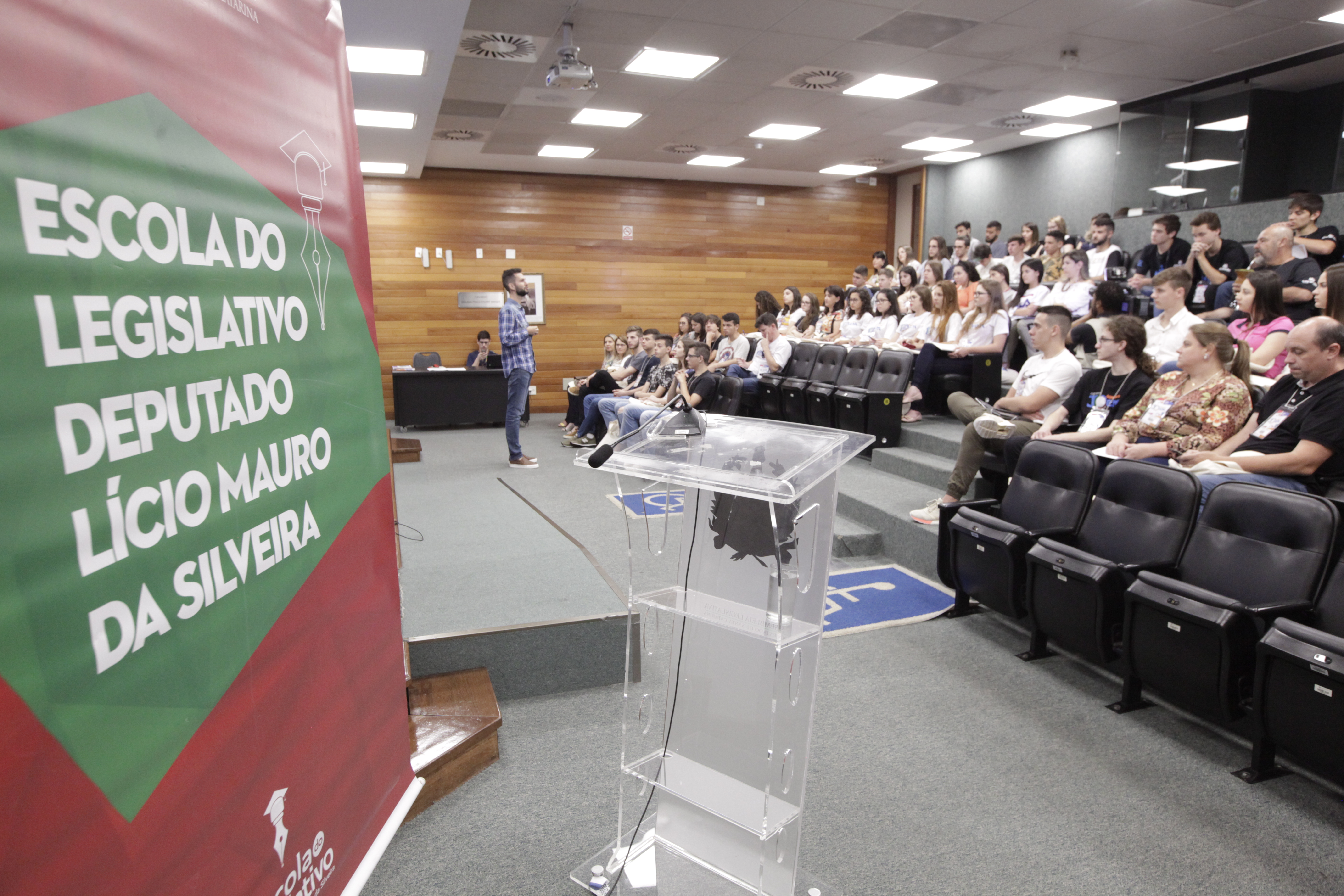 Parlamento Jovem