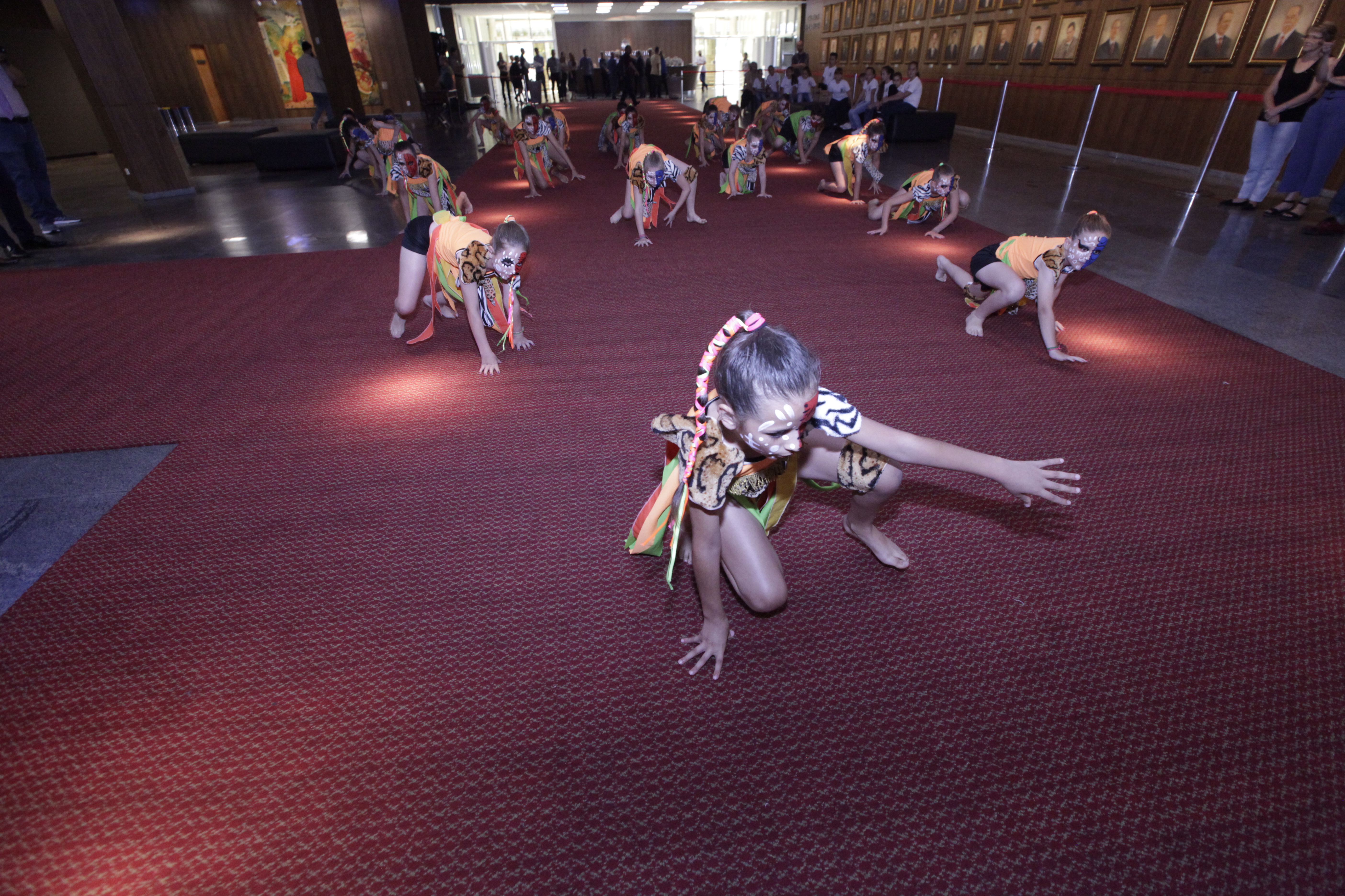 Apresentação Artística Dança Africana do Município de Lontras