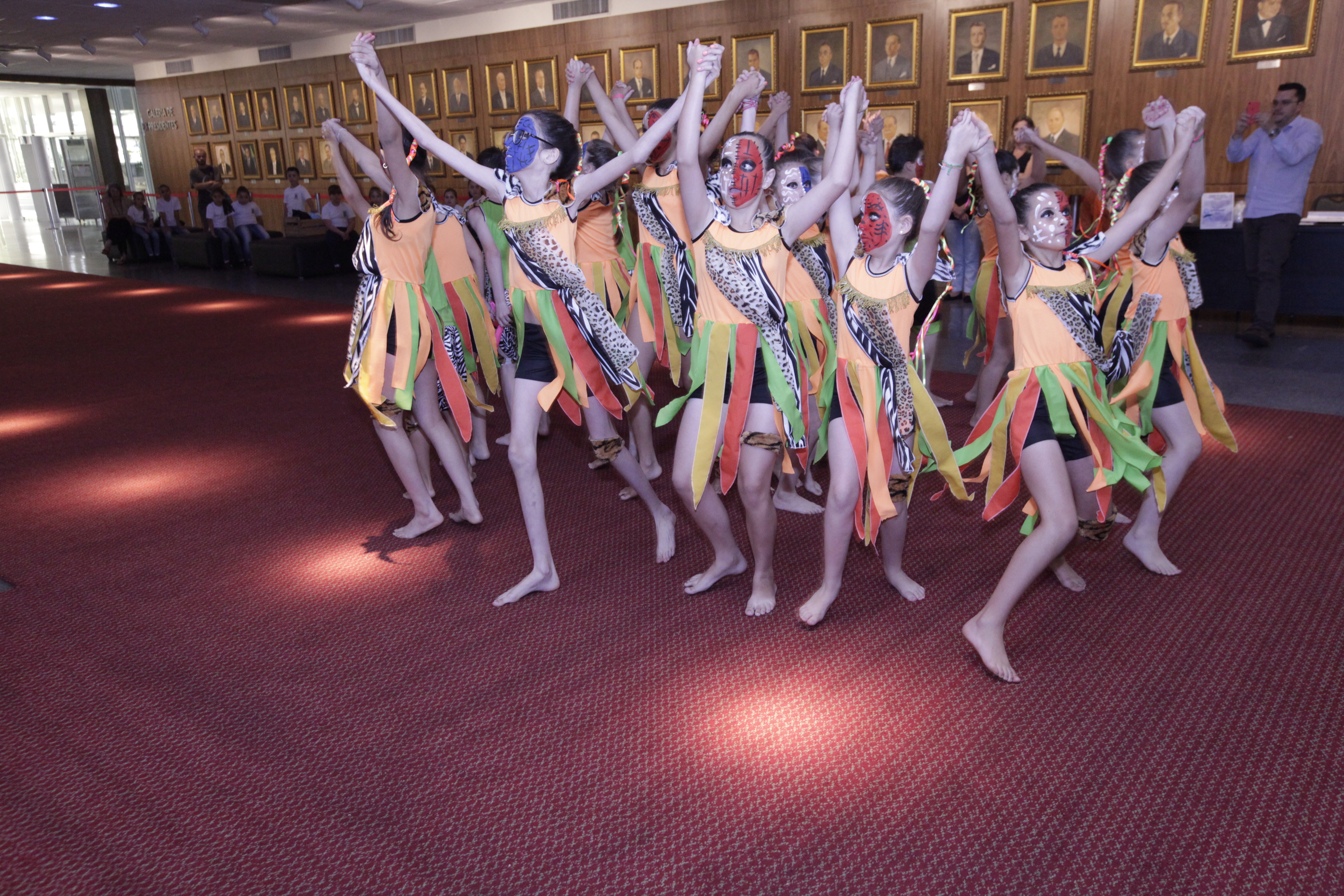 Apresentação Artística Dança Africana do Município de Lontras