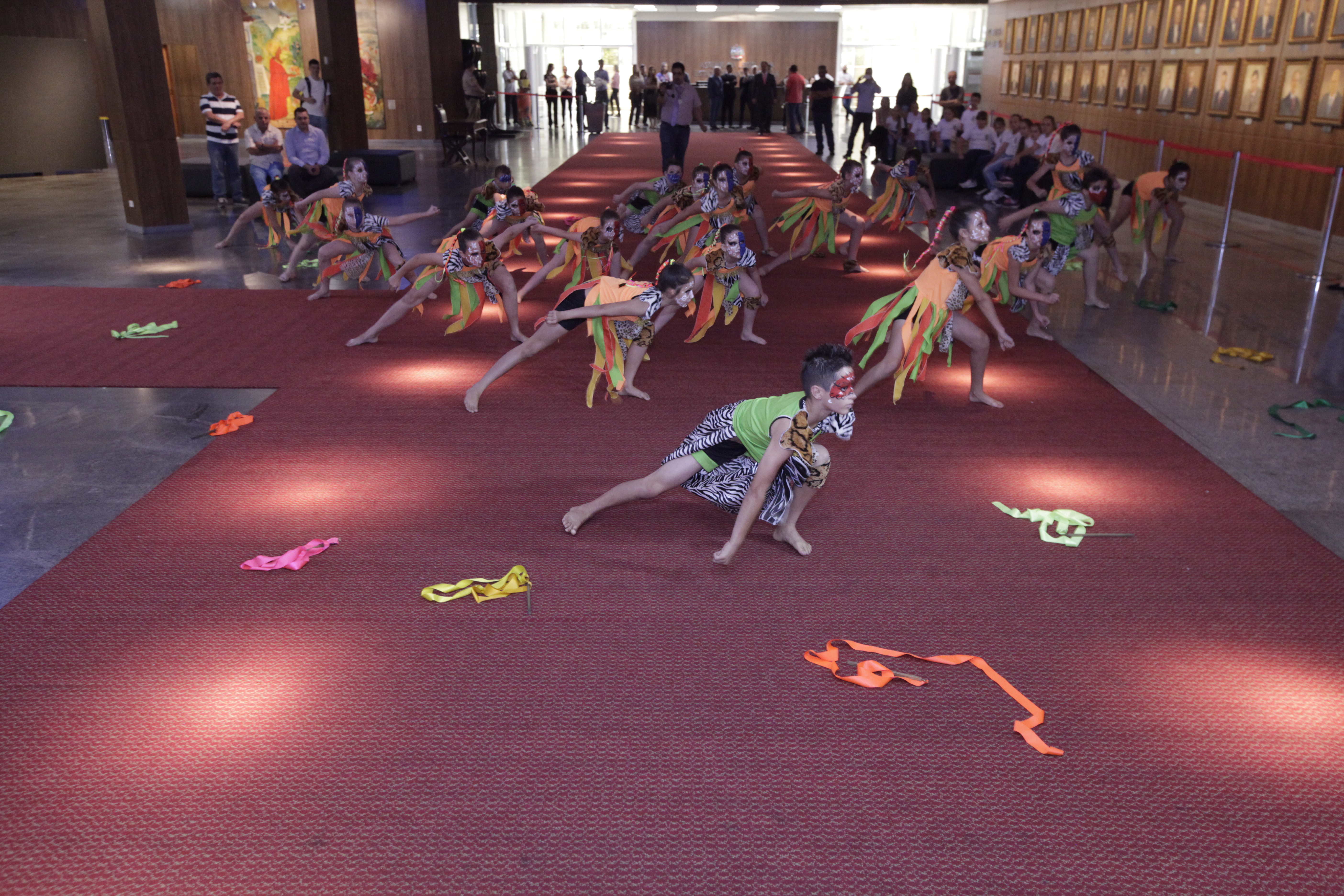 Apresentação Artística Dança Africana do Município de Lontras