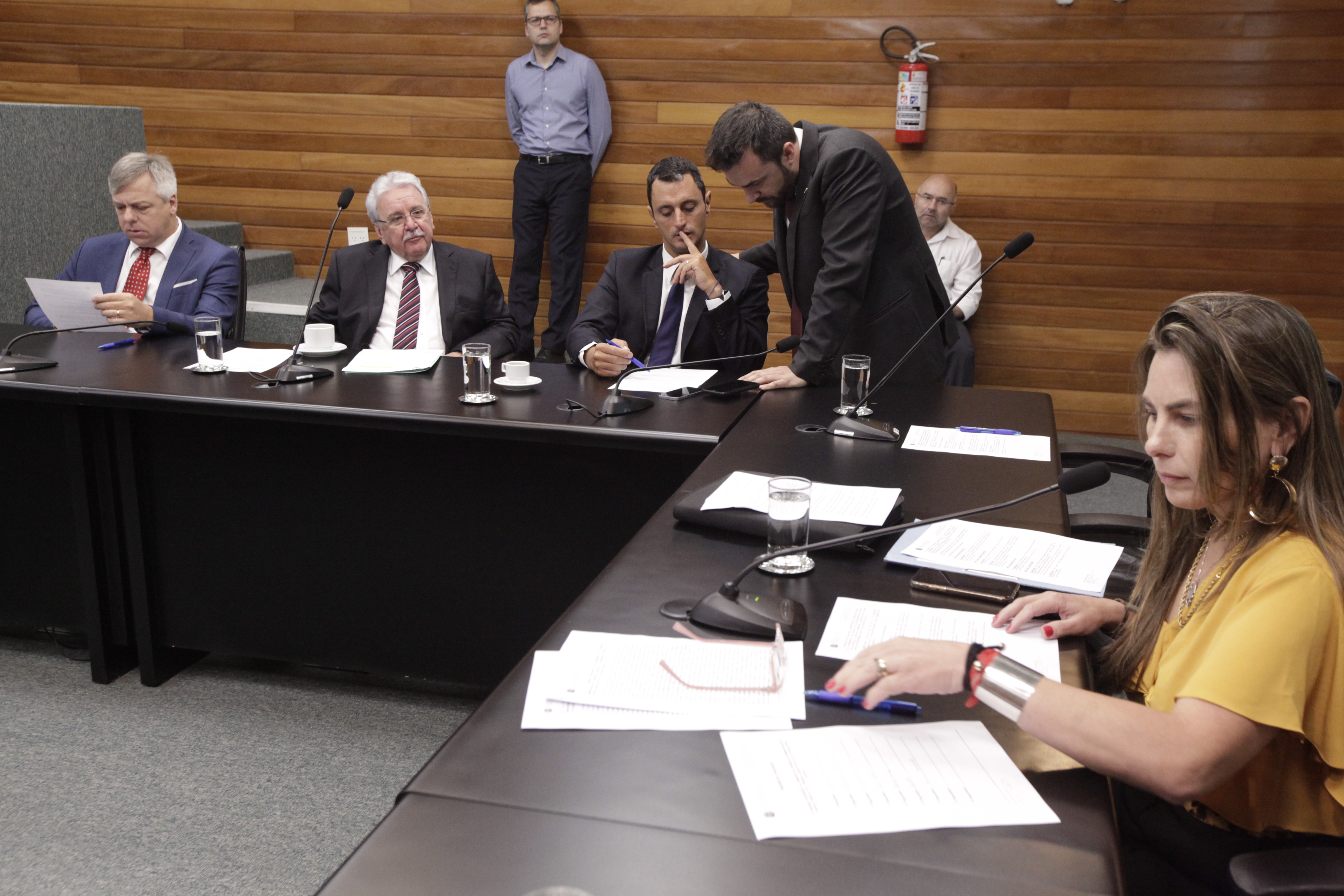 Comissão de Trabalho  Administração e Serviços Públicos