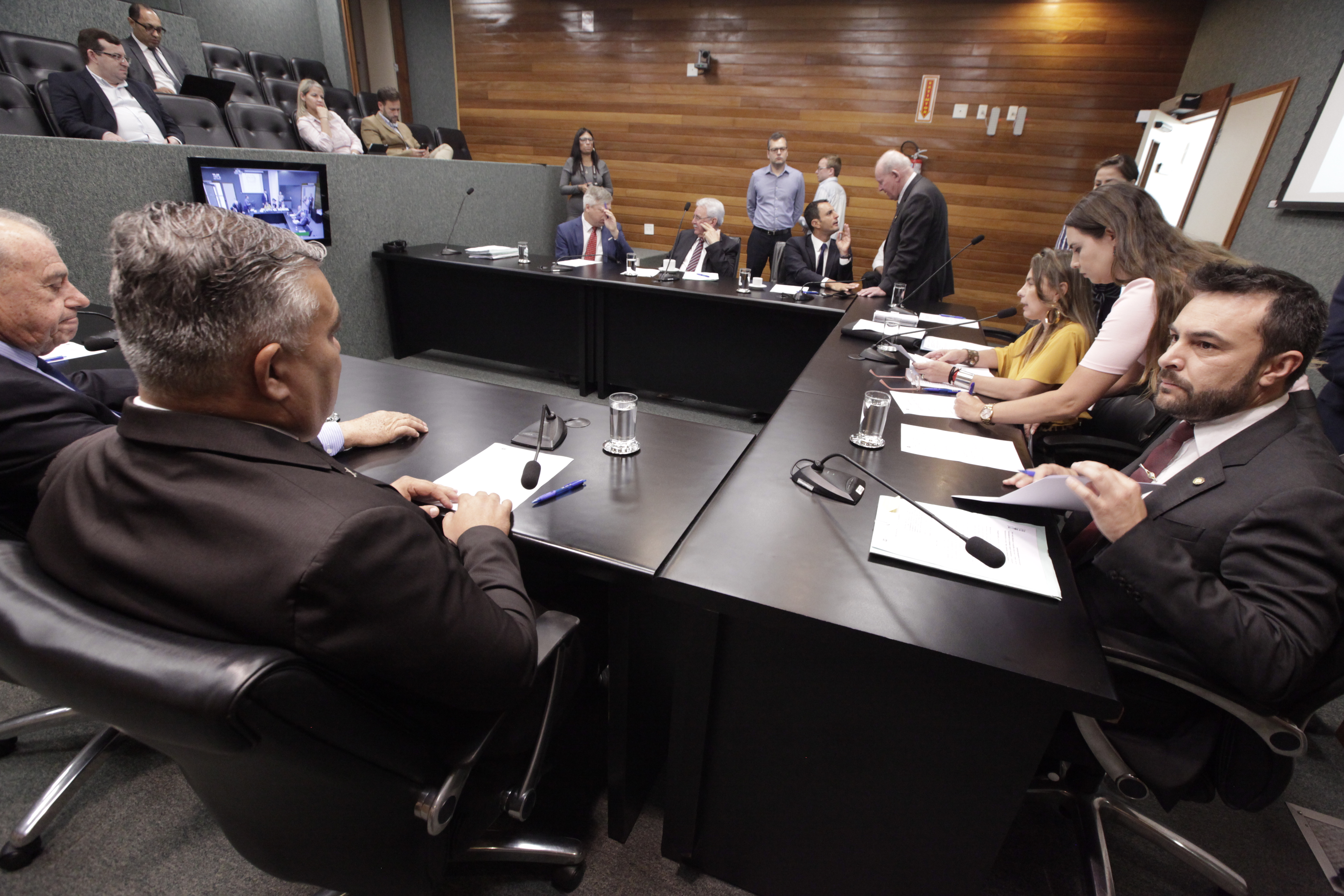 Comissão de Trabalho  Administração e Serviços Públicos