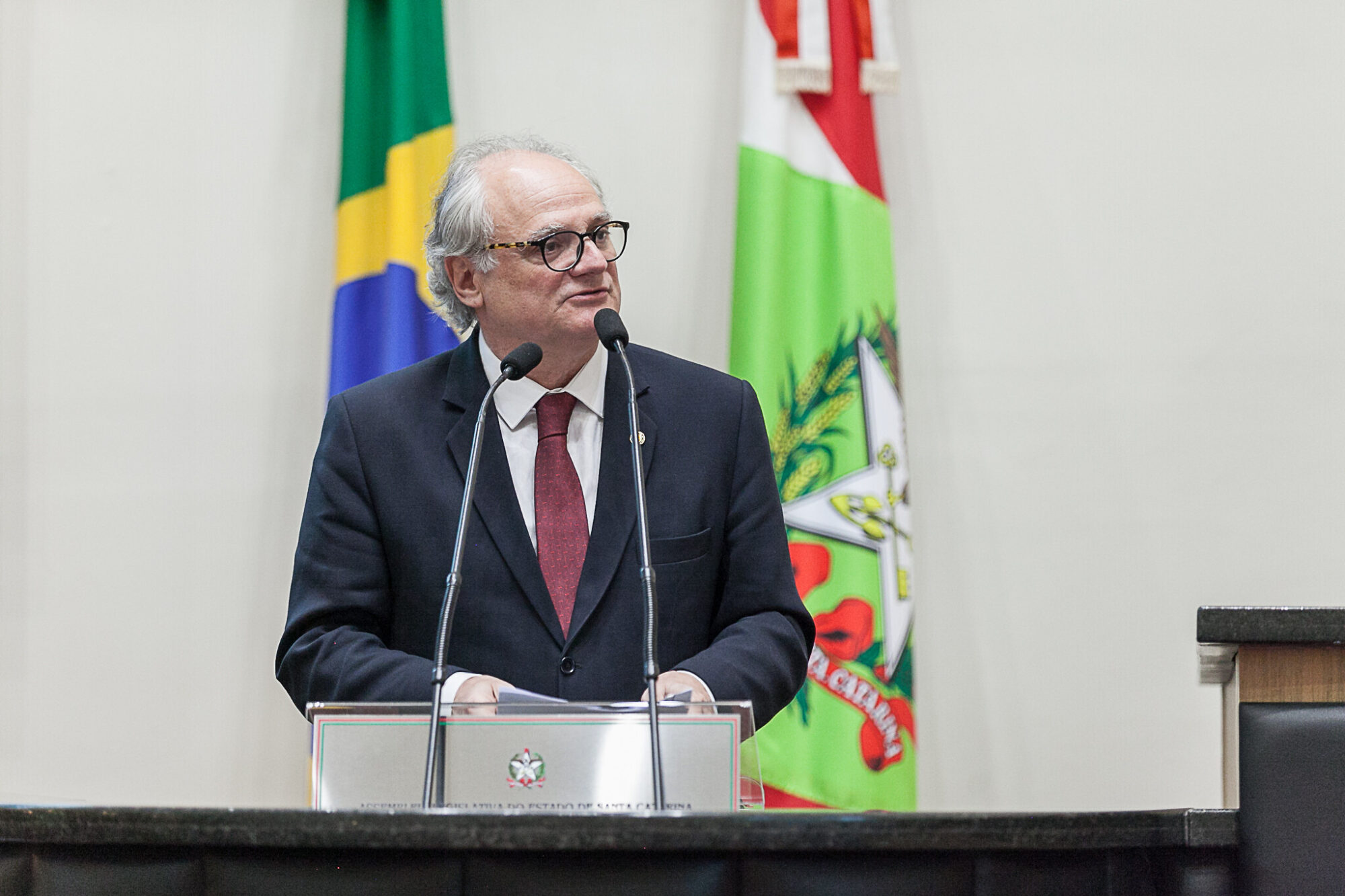 “O governo federal quer ganhar dinheiro tirando deficientes do mercado”