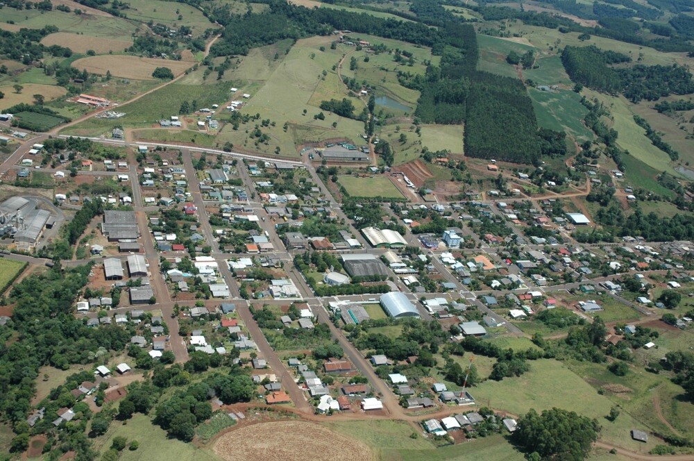 Imagem aérea de Águas Frias, no Oeste catarinense. FOTO: Divulgação