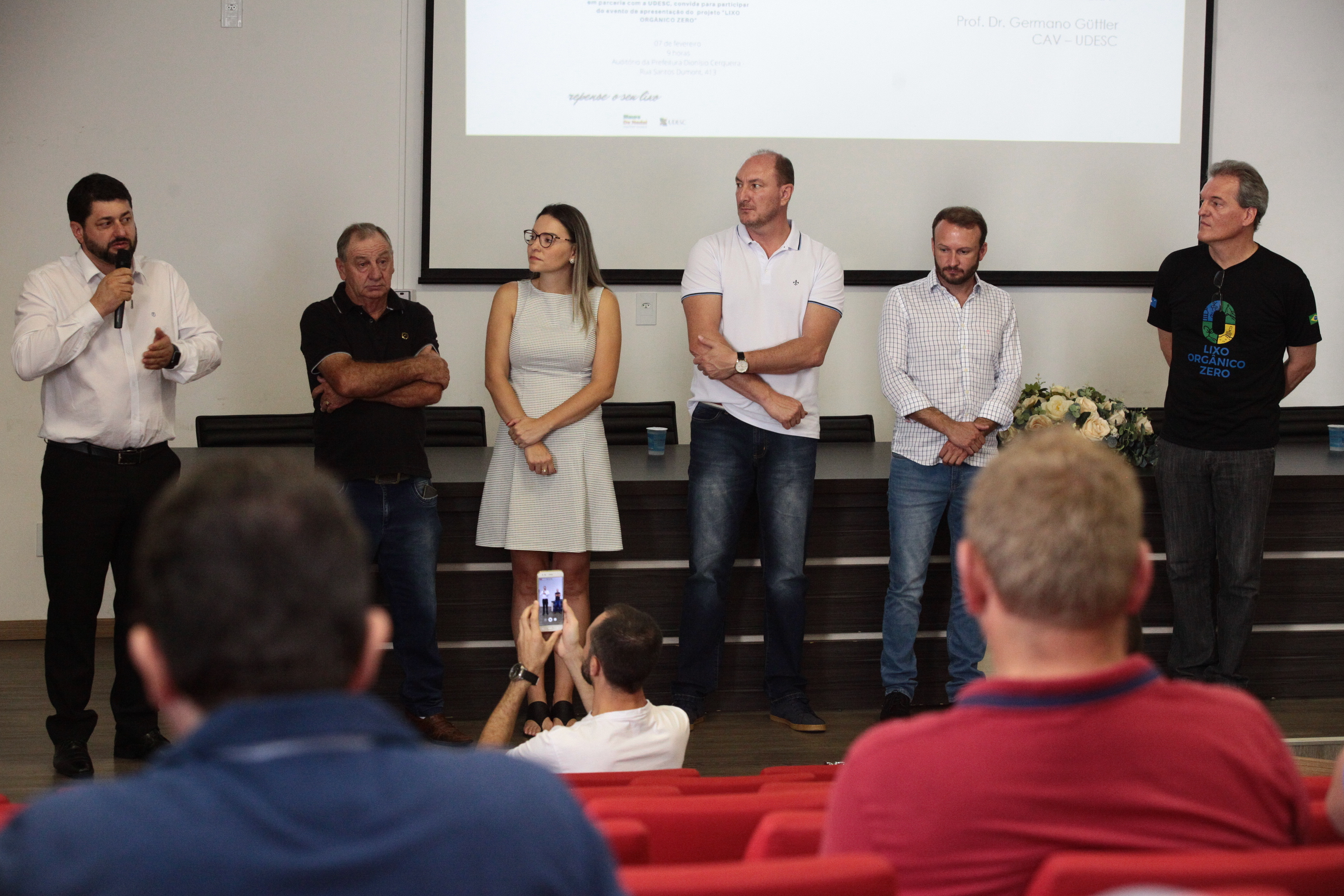 Dionísio Cerqueira - Palestras do Lixo Orgânico Zero no Oeste de SC