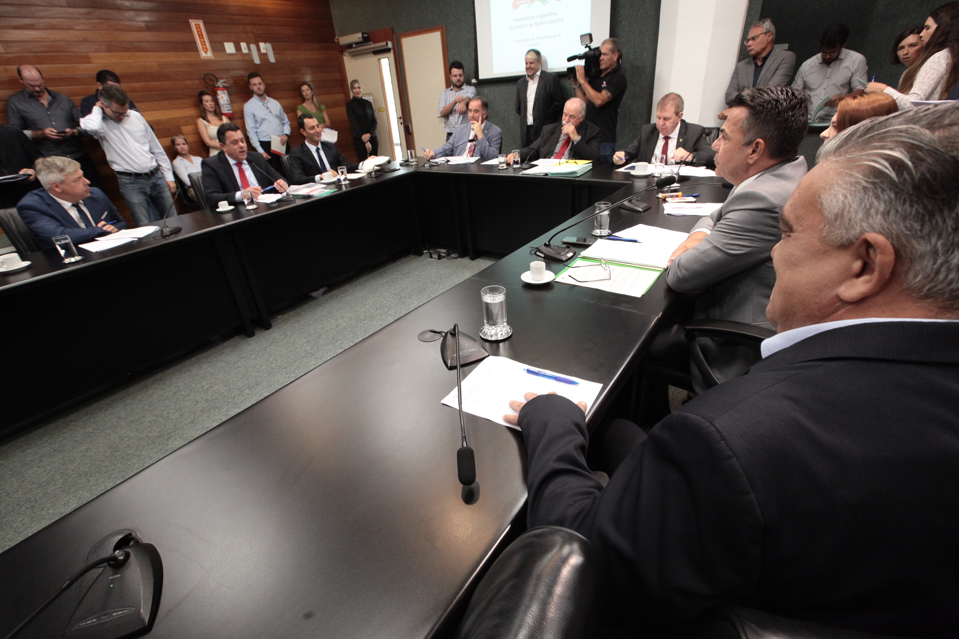 Comissão de Constituição e Justiça